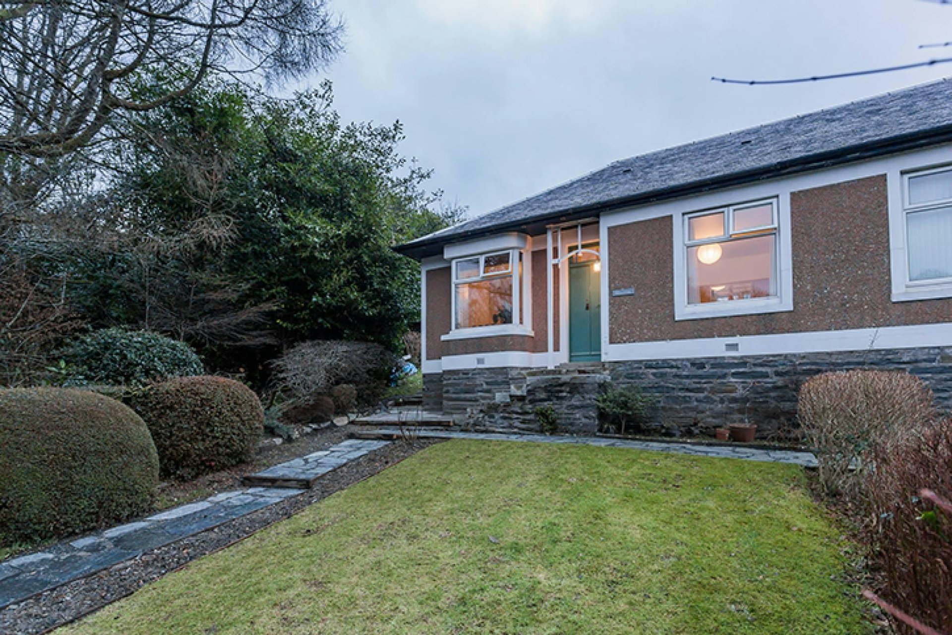 24 Sandbank Road, Dunoon, PA23 7RR McEwan Fraser Legal