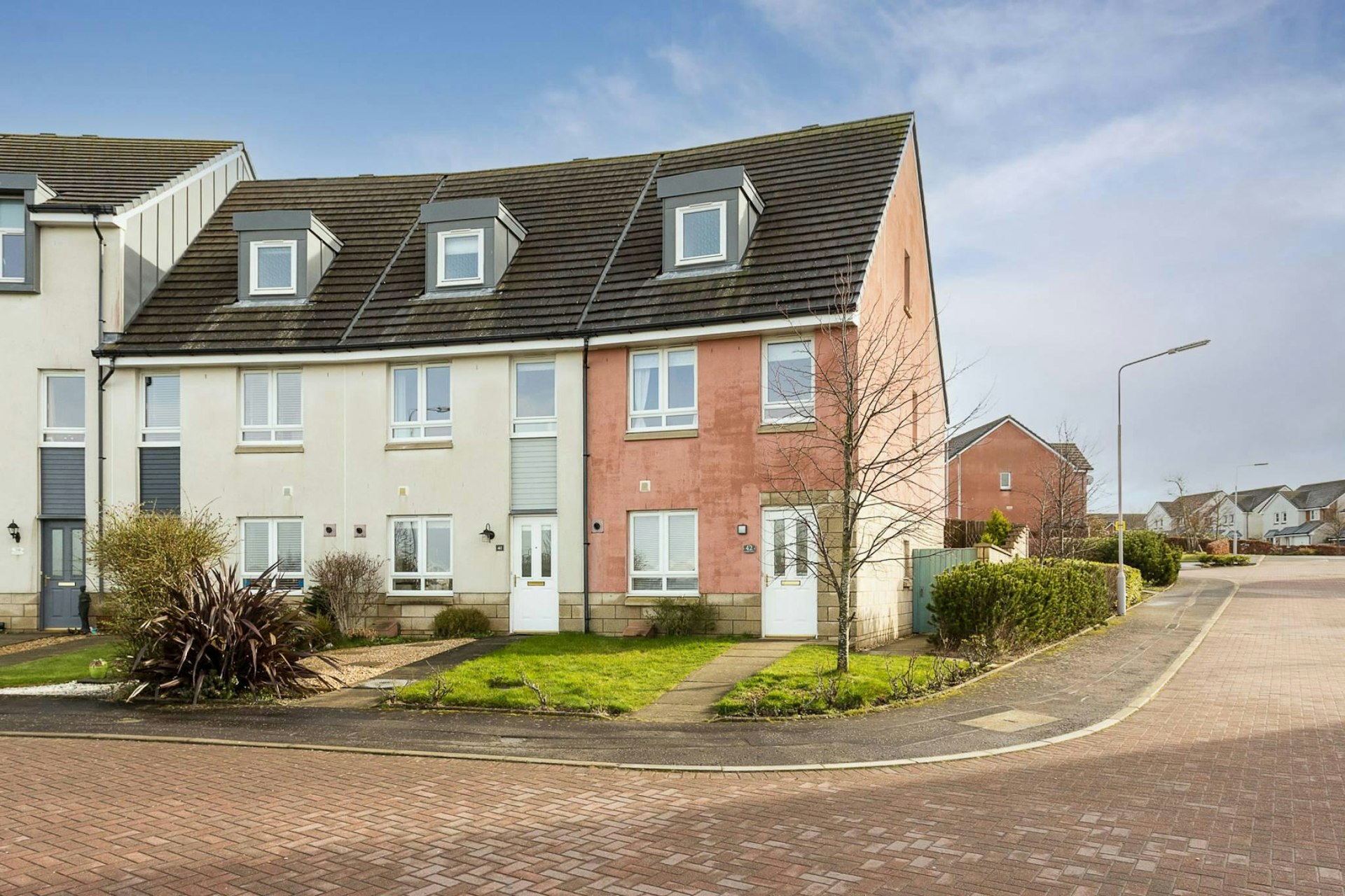 42 Merlin Drive, Dunfermline, KY11 8RX McEwan Fraser Legal