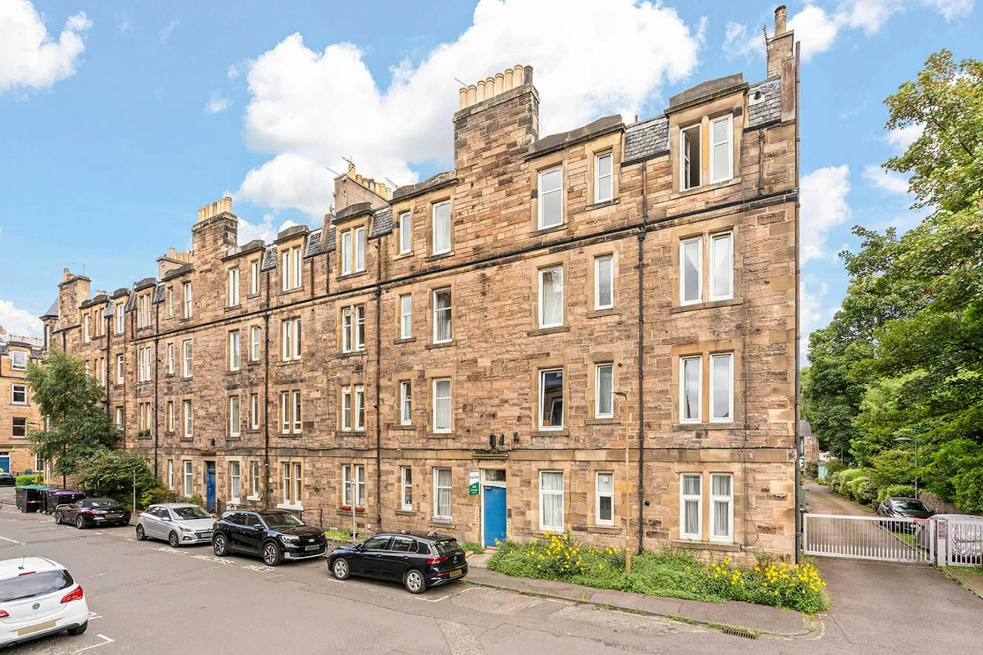 3/14  Millar Place, Morningside, Edinburgh, EH10 5HJ