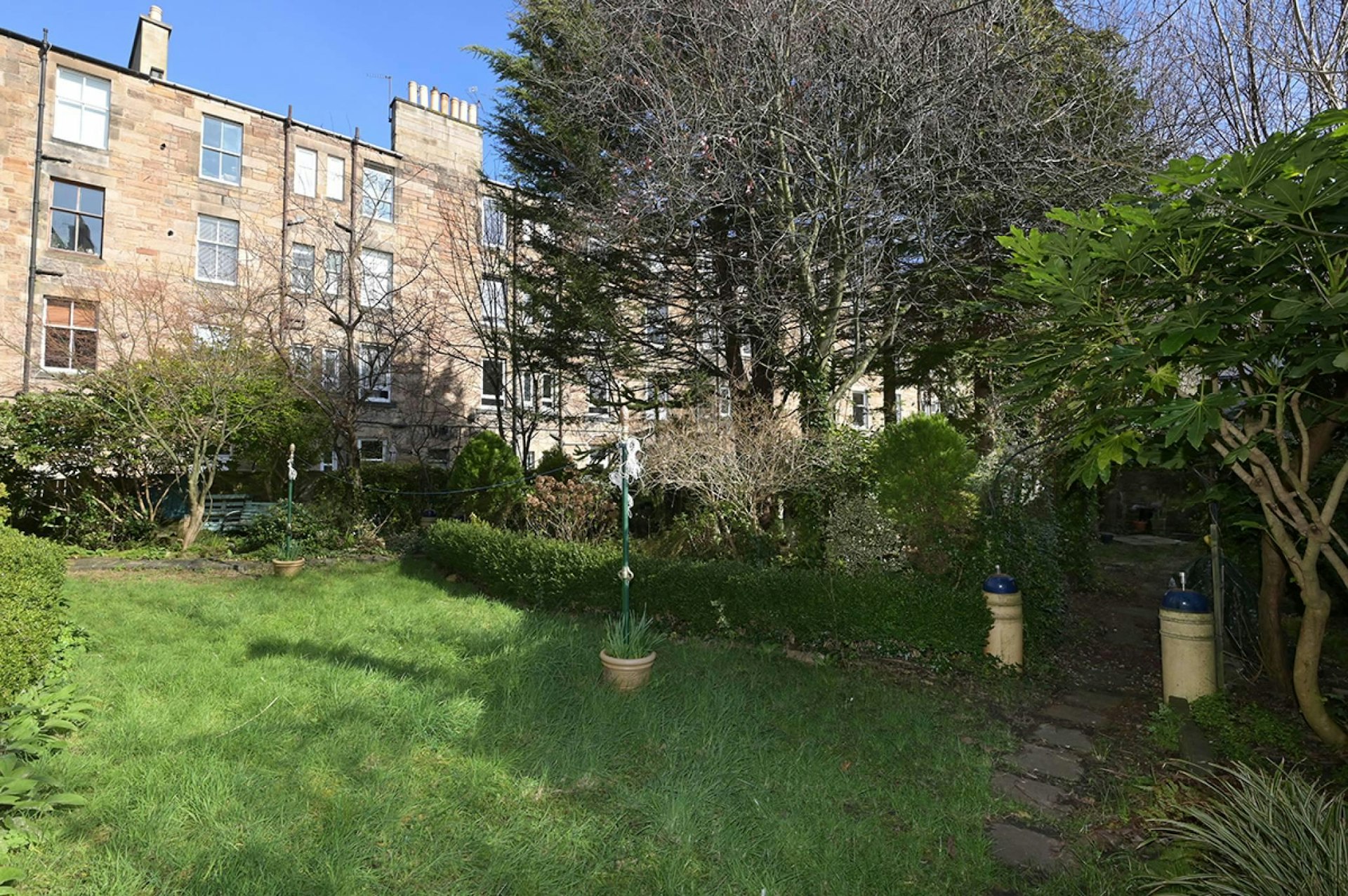 3/14  Millar Place, Morningside, Edinburgh, EH10 5HJ