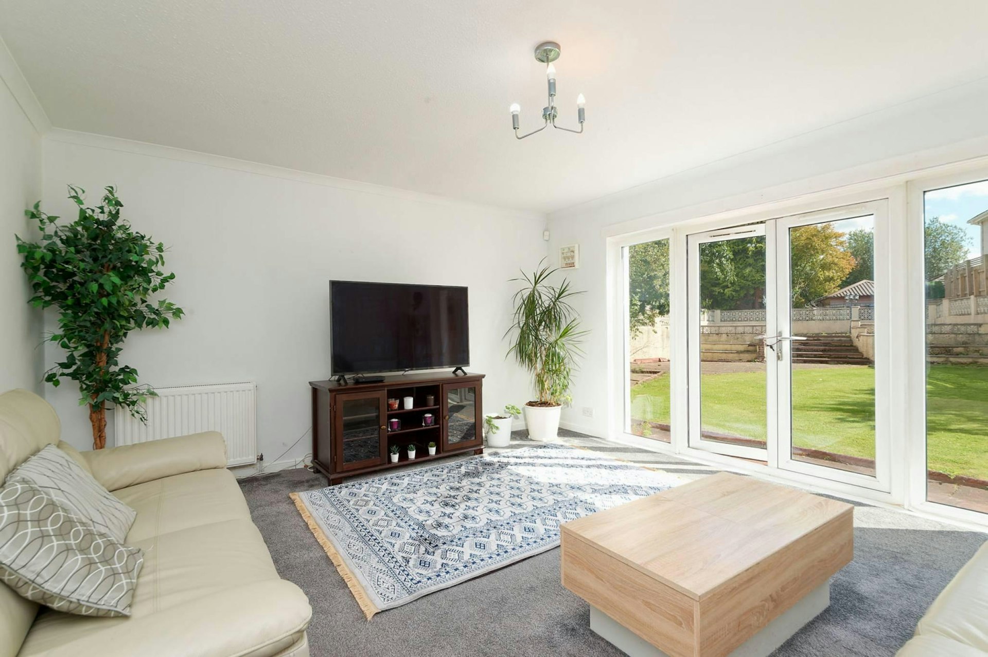 88 Carlisle Road, Ferniegair, Hamilton, ML3 7TX