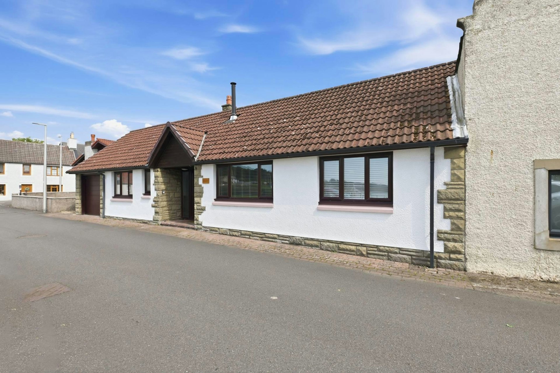 3 The Ness, Torryburn, Dunfermline, KY12 8LR