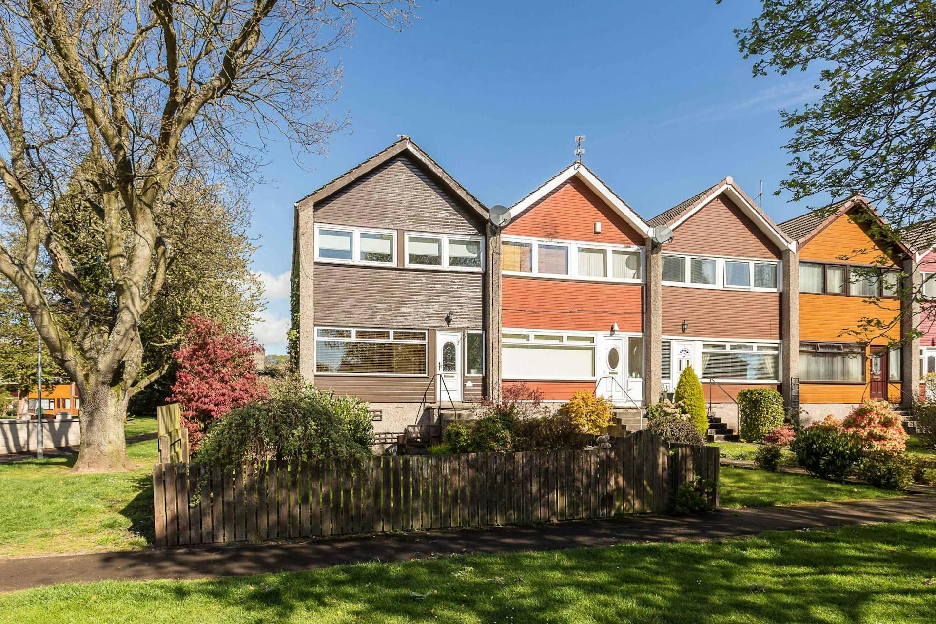 7 Graham Court, Dundee, DD4 9DF McEwan Fraser Legal