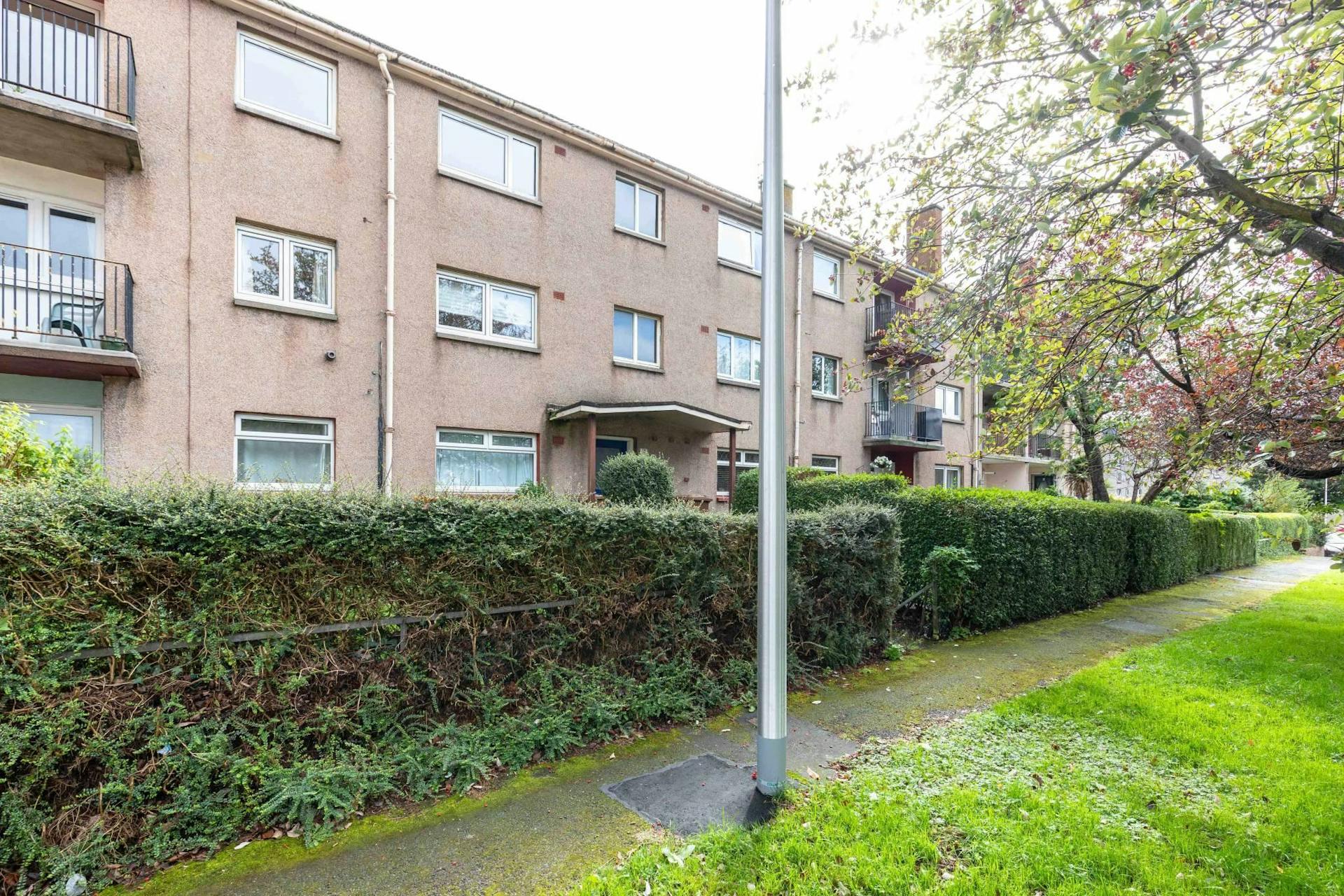 10/5 Oxgangs Crescent, Edinburgh, EH13 9HH McEwan Fraser Legal