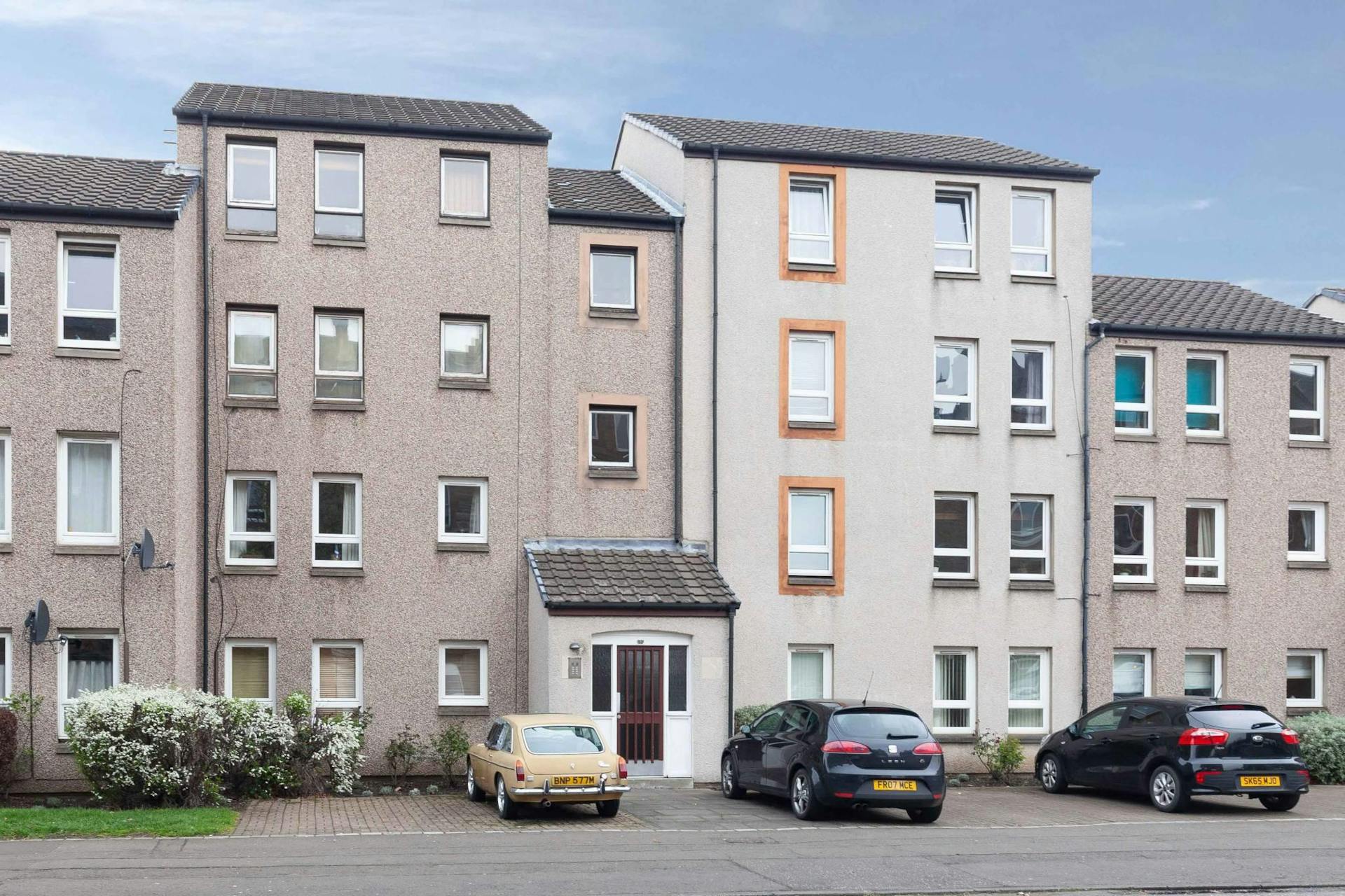 52/4 Balfour Street, Edinburgh, EH6 5SG McEwan Fraser Legal