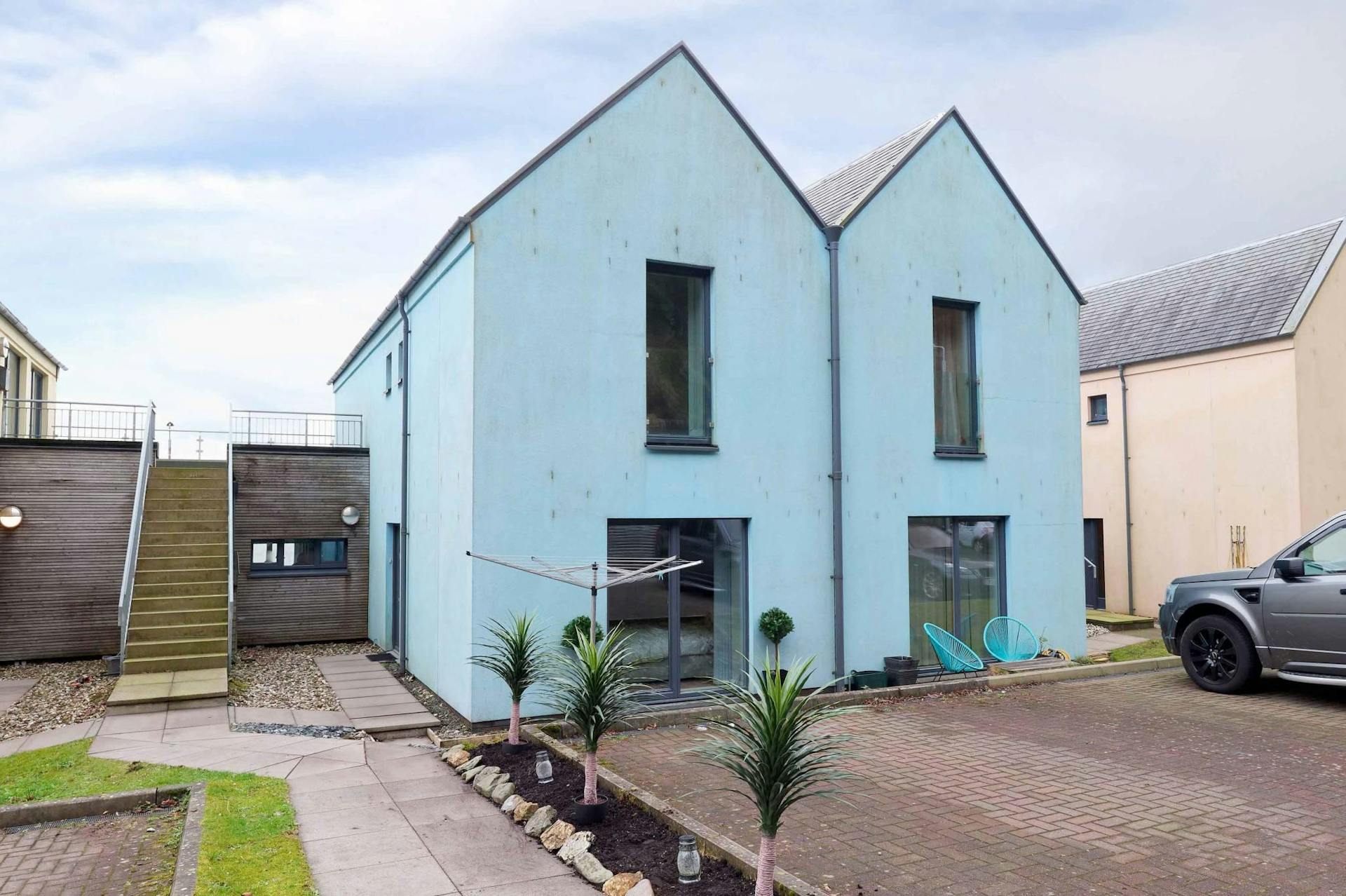 8 TighNaCladach, , Dunoon, PA23 7QD McEwan Fraser Legal