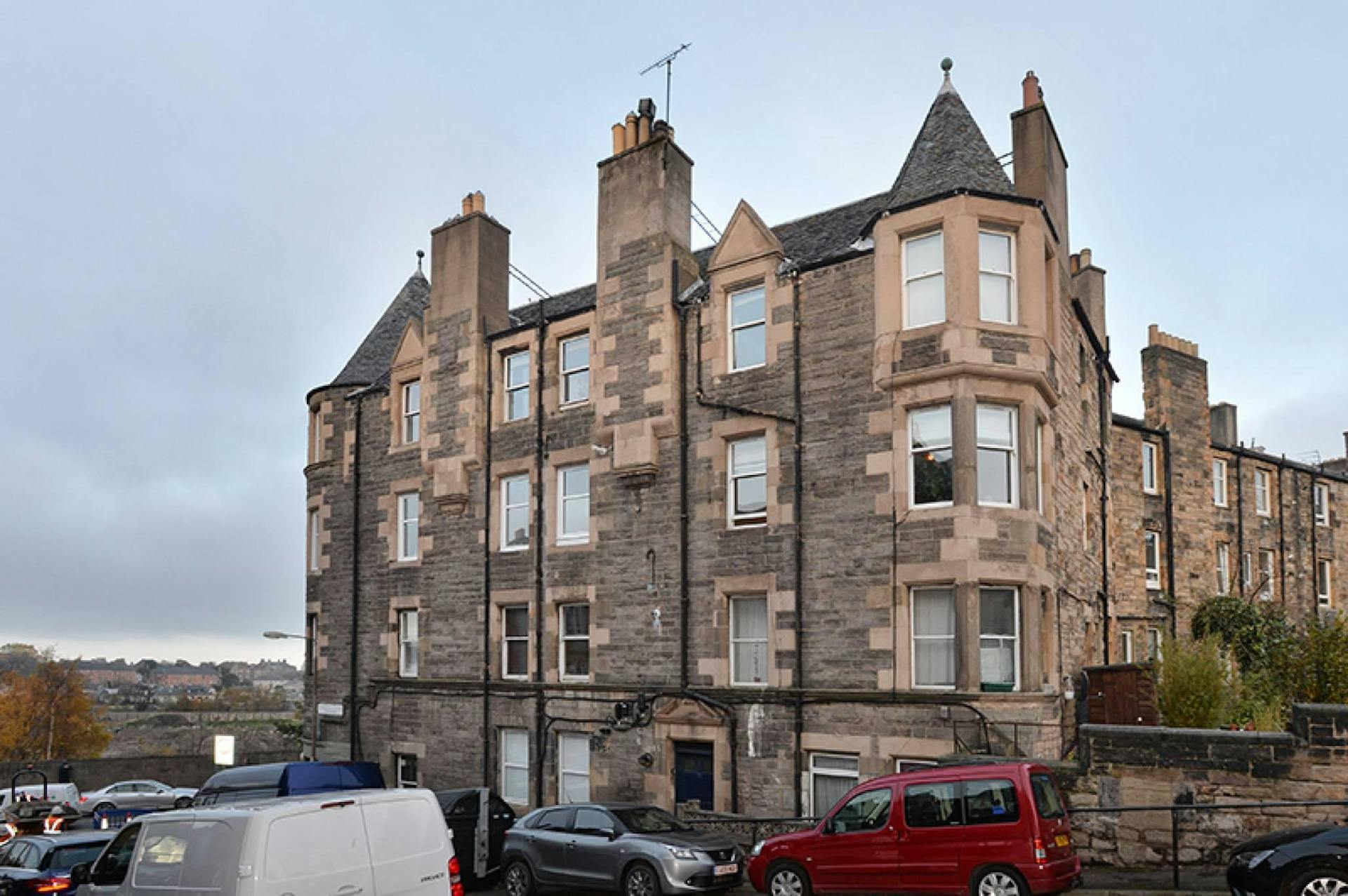13/8 Parsons Green Terrace, , Edinburgh, EH8 7AG McEwan Fraser Legal