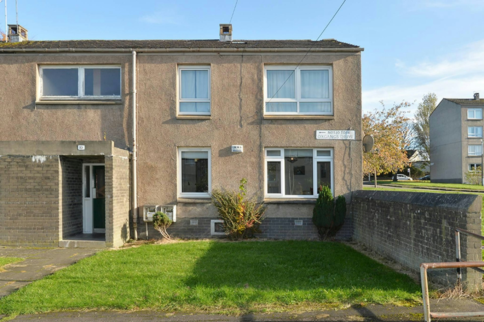 10/2 Oxgangs Drive, Oxgangs, Edinburgh, EH13 9HG McEwan Fraser Legal