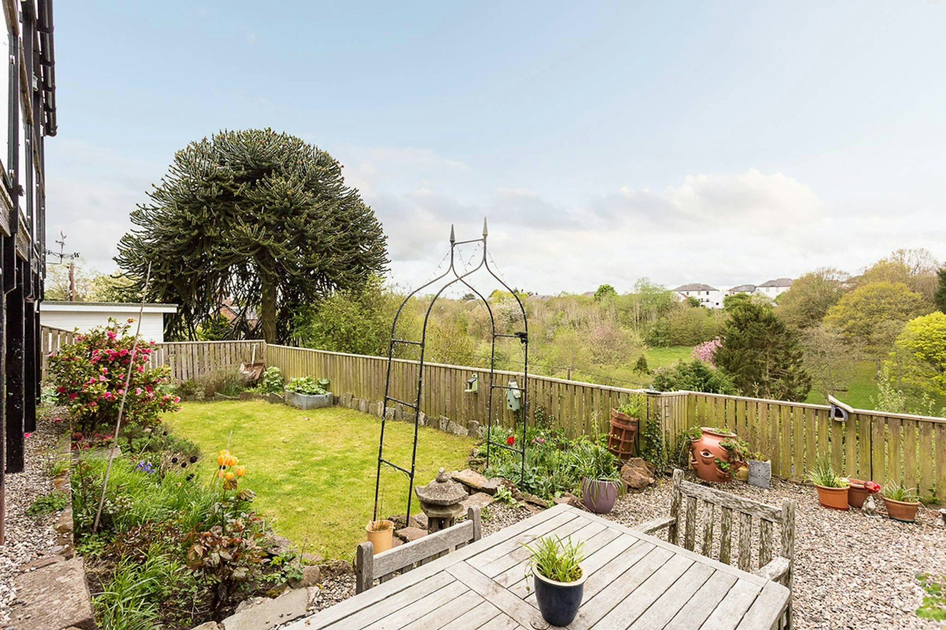 110112 Glengate, Kirriemuir, DD8 4JG McEwan Fraser Legal