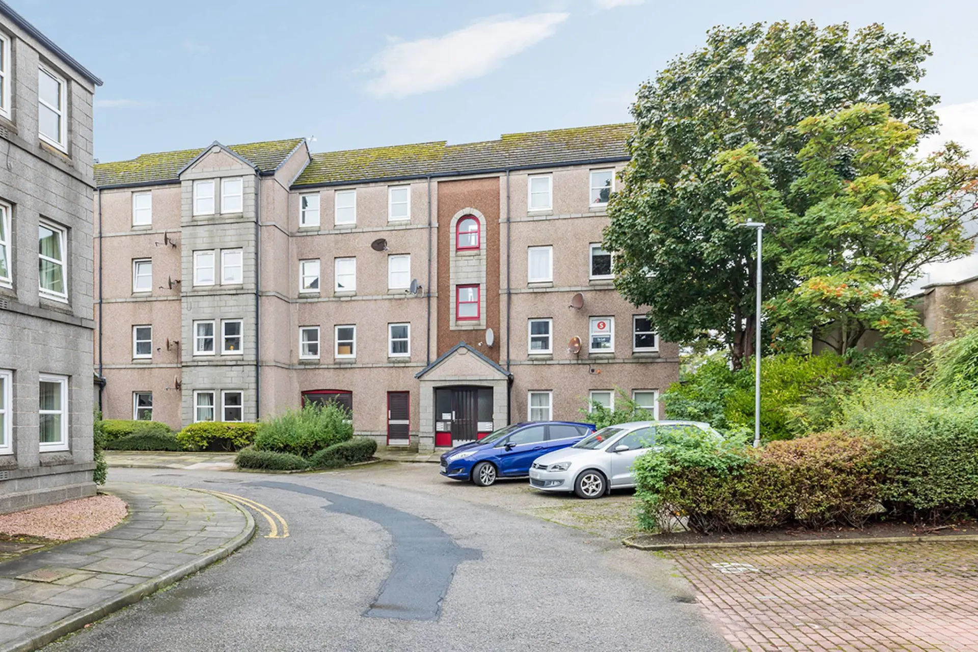 67 Nelson Court King Street, Aberdeen, AB24 5BF McEwan Fraser Legal