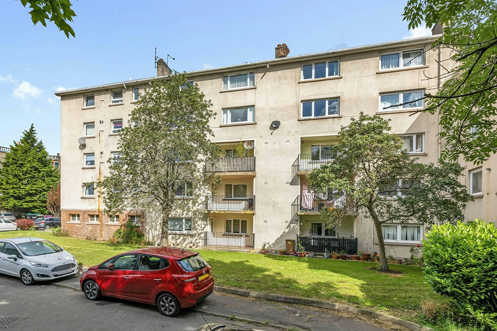 25/1 Craighall Road, Trinity, Edinburgh, EH6 4SB McEwan Fraser Legal