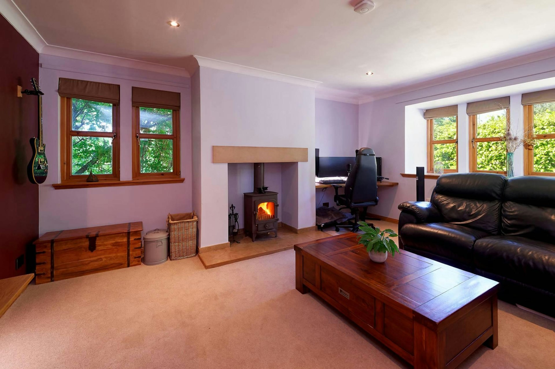 1 Woodilee, Broughton, Biggar, ML12 6GB