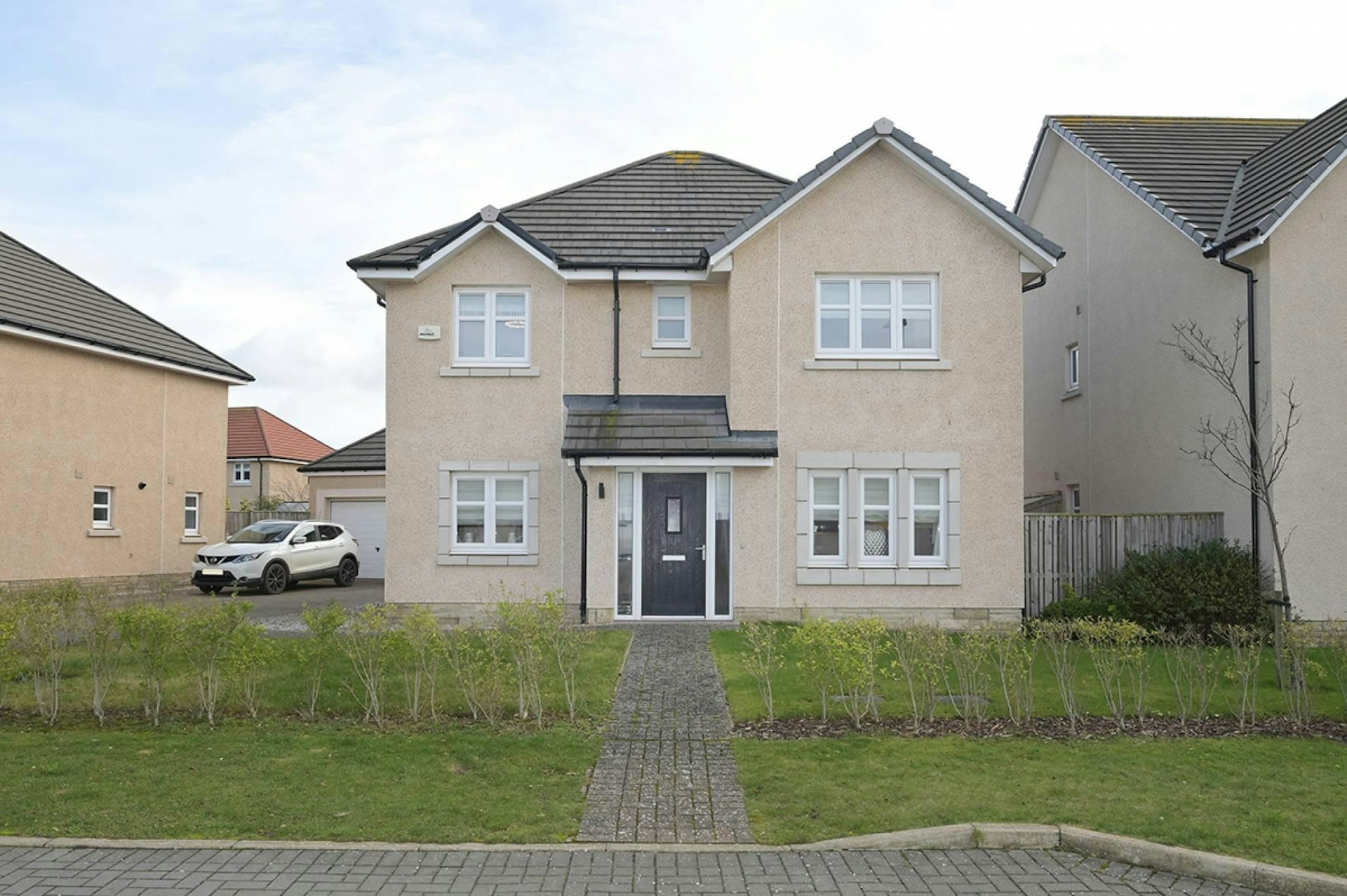 6 Bayview Circus, Belhaven, Dunbar, EH42 1ZT