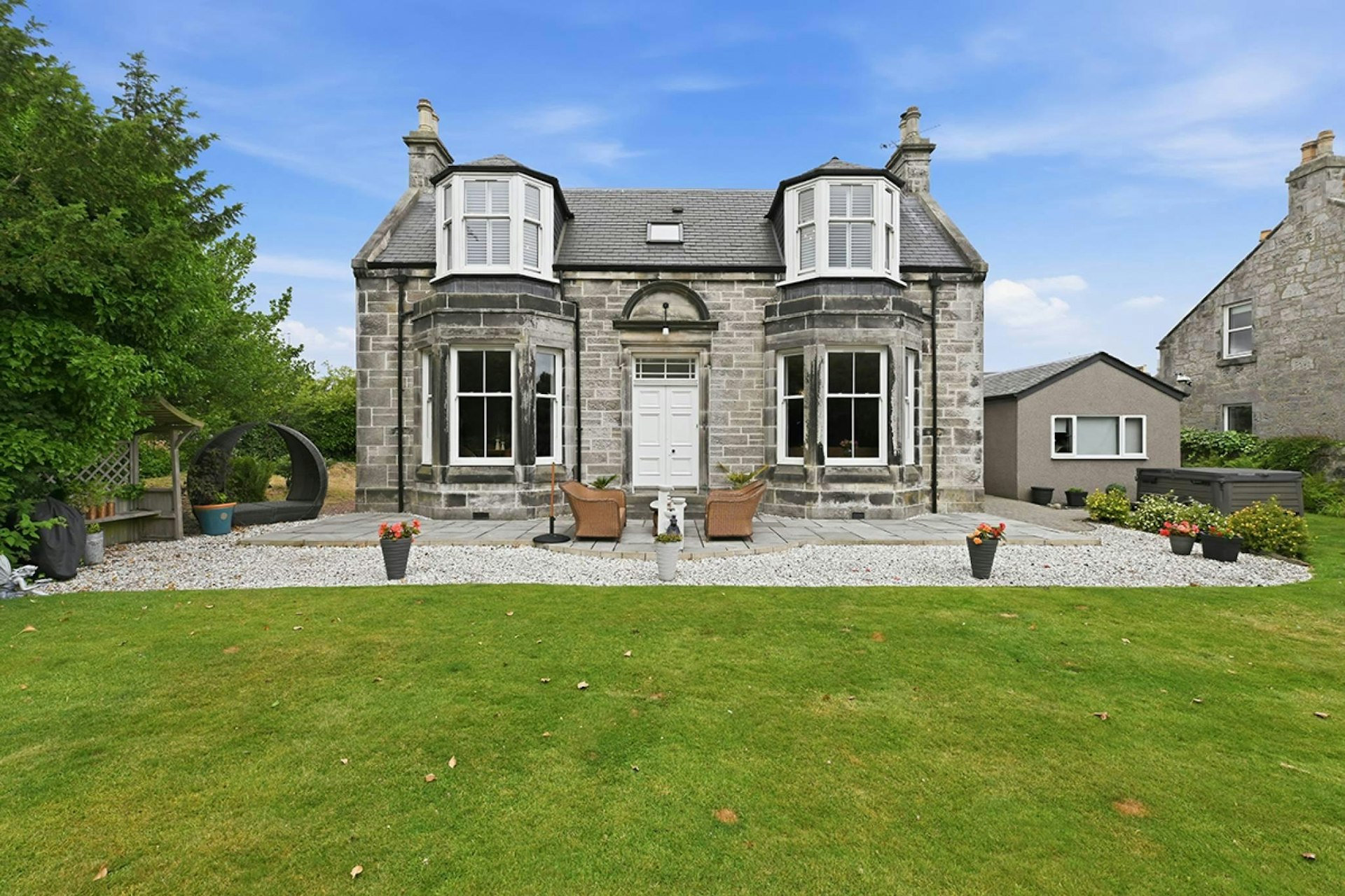 2 Venturefair Avenue, Dunfermline, KY12 0PF