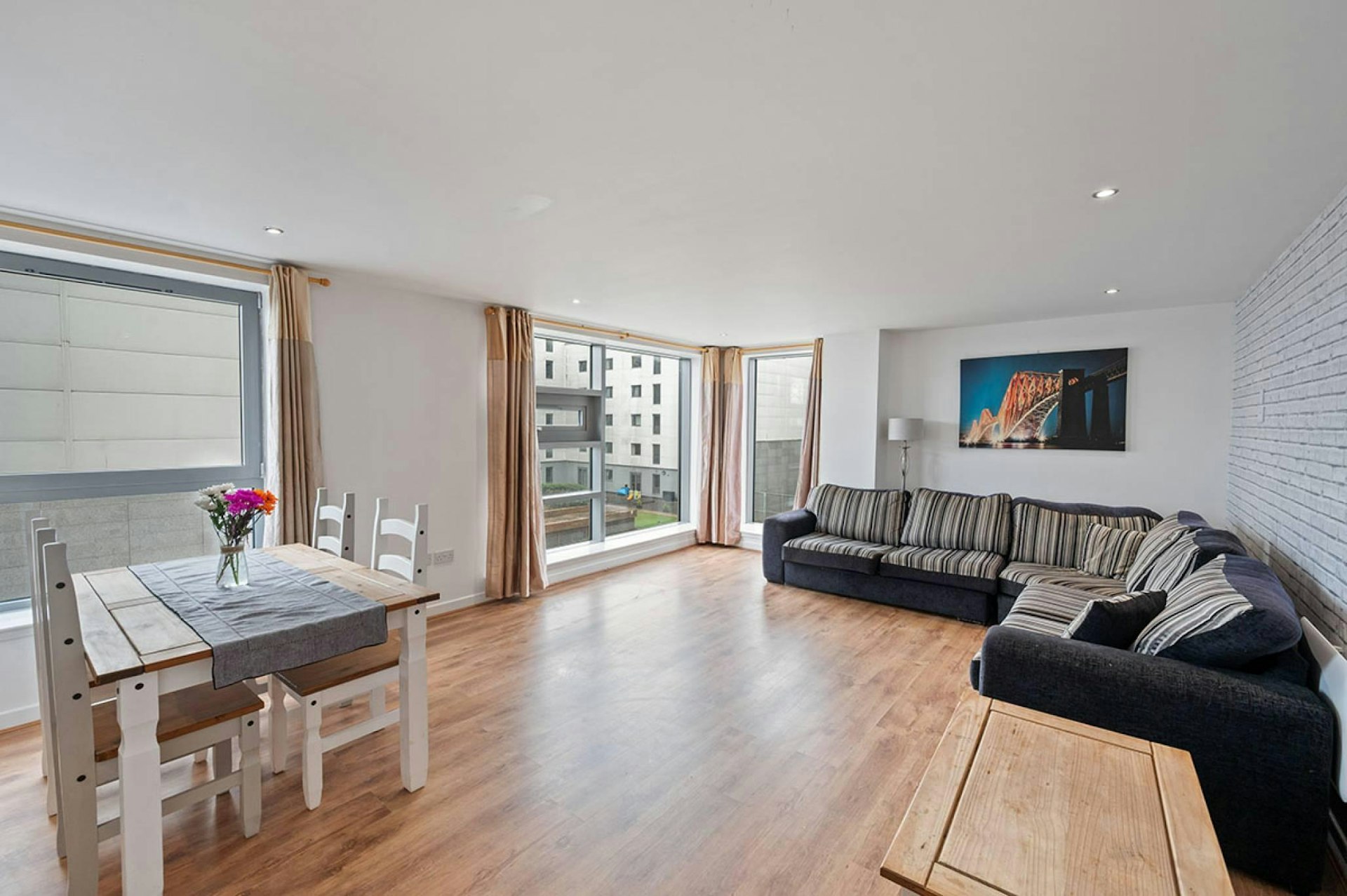 Flat 12, 5 Western Harbour View, Newhaven, Edinburgh, EH6 6PF