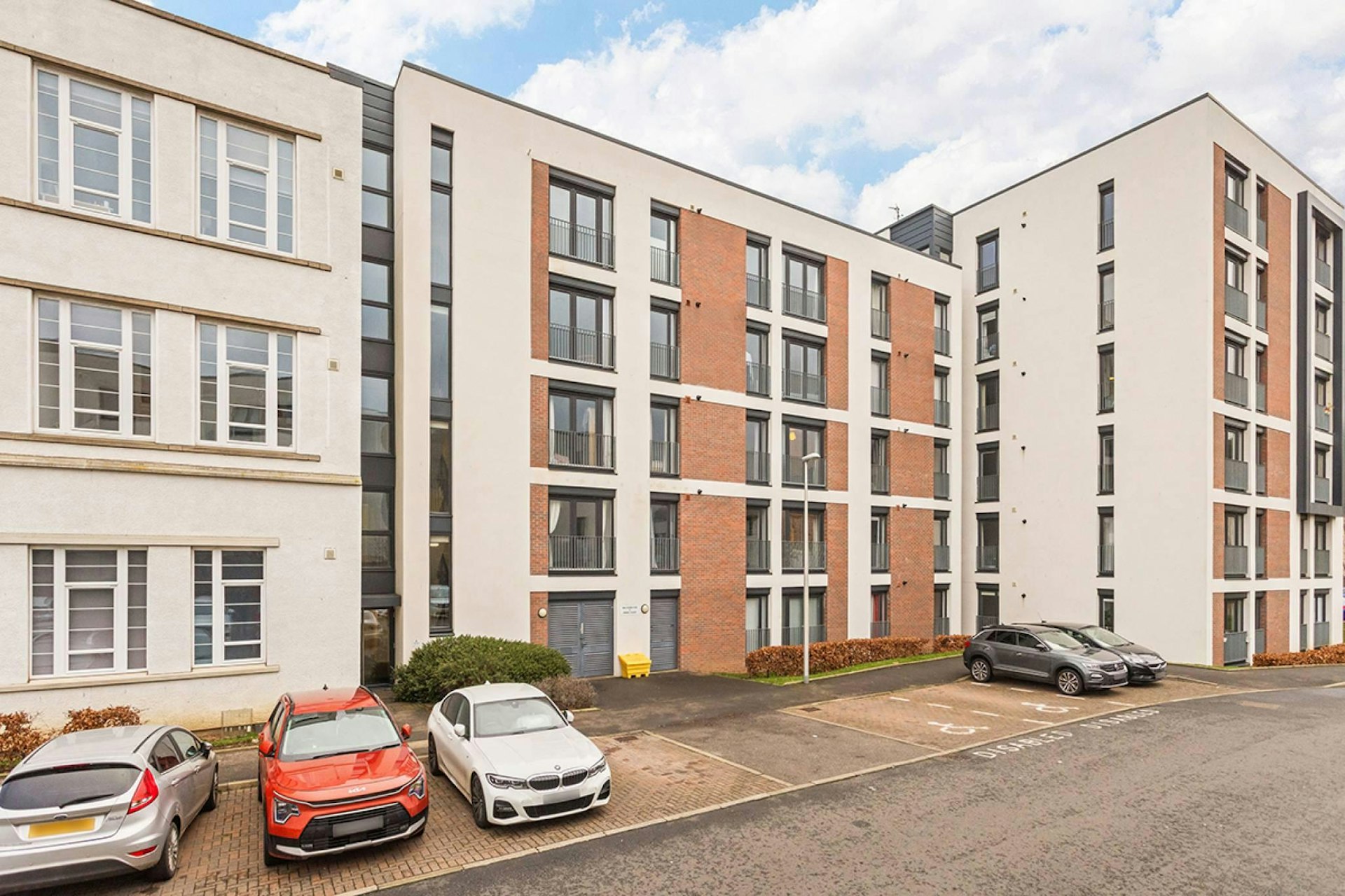 Flat 4 5 Arneil Place, Edinburgh, EH5 2GT