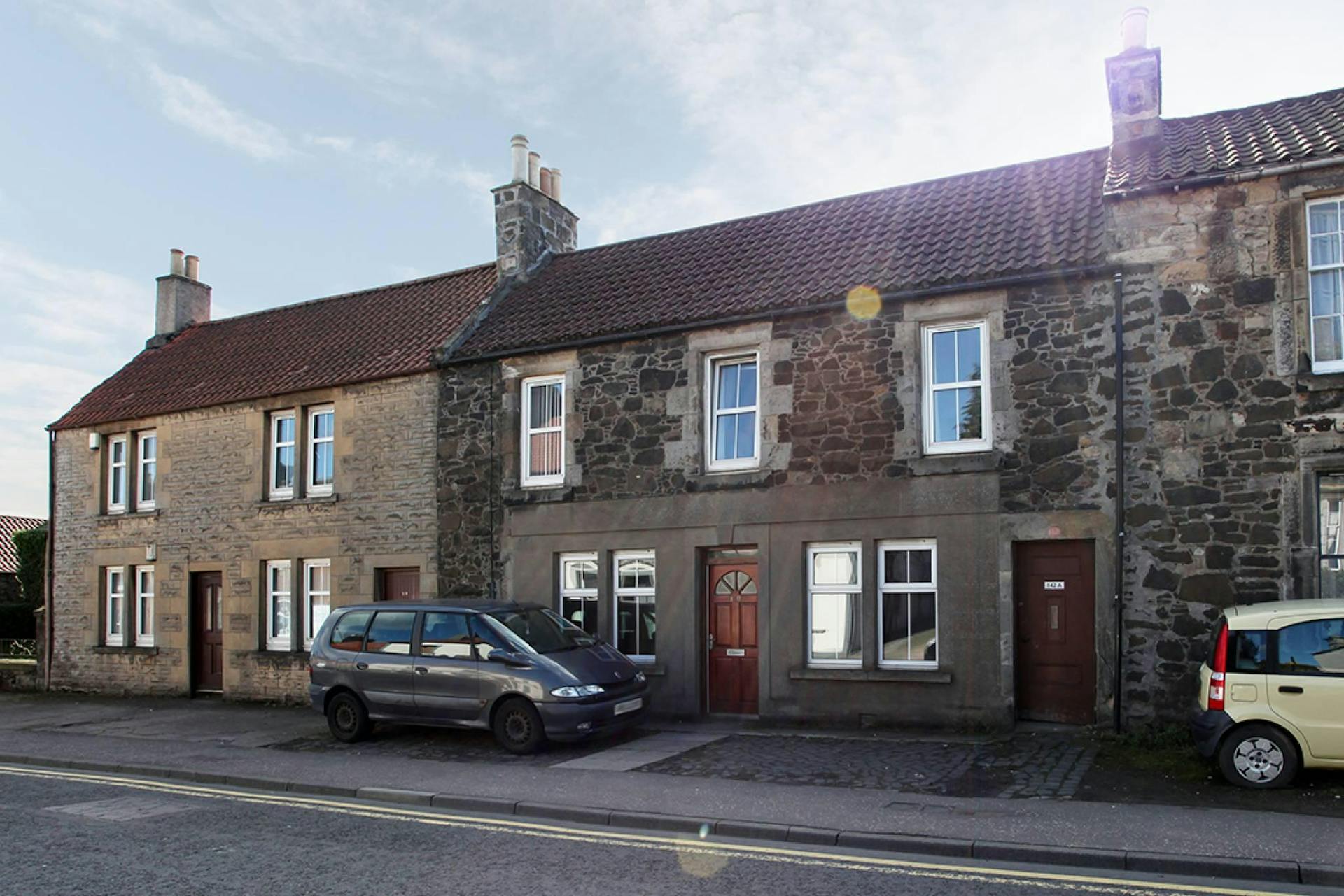 142 and 142a High Street, , Leslie, KY6 3DB McEwan Fraser Legal