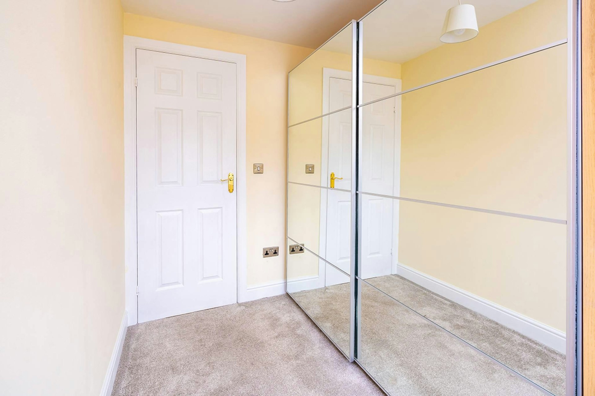 20 Broomhouse Crescent, Edinburgh, EH11 3SZ McEwan Fraser Legal