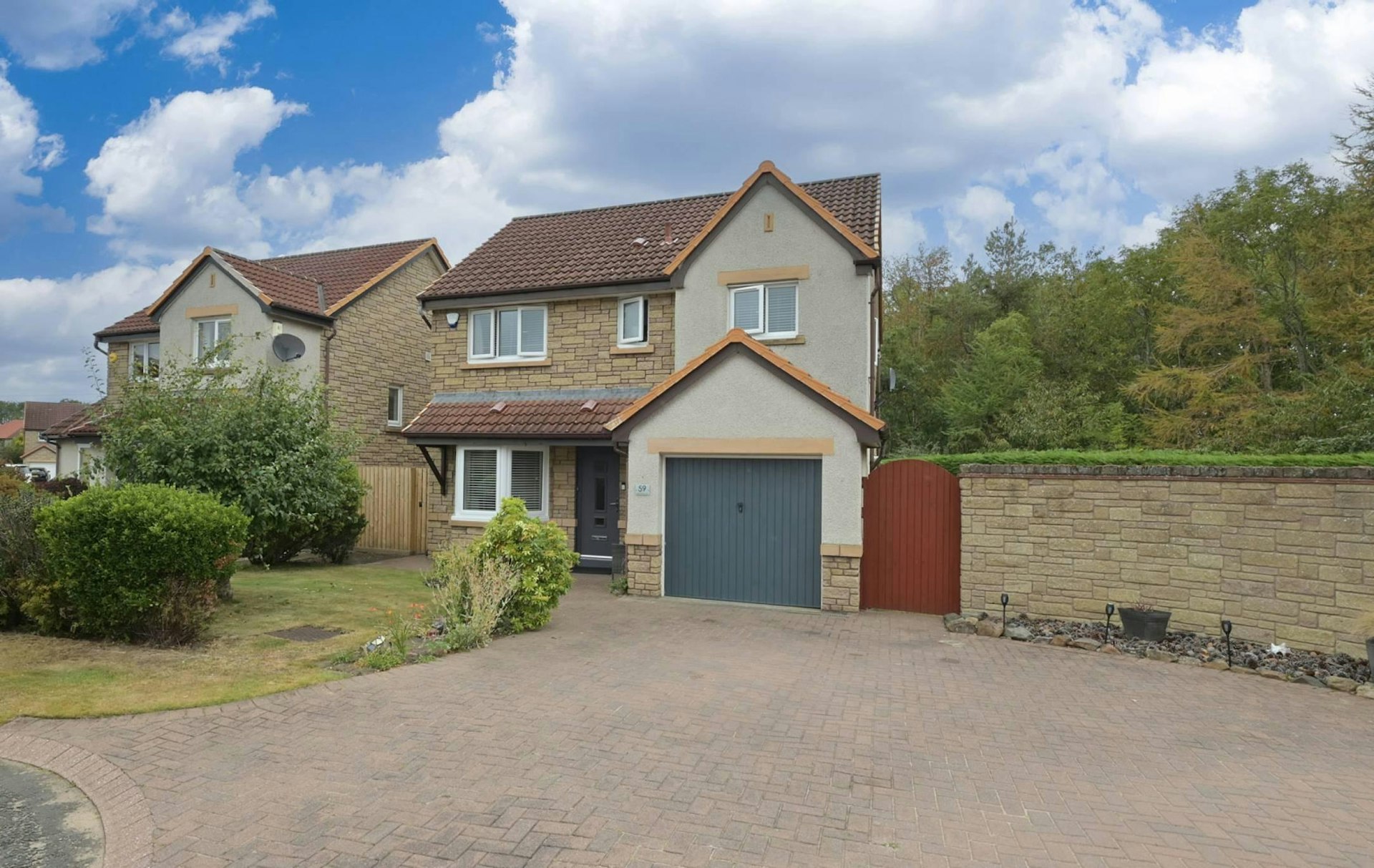 59 Gilberstoun Loan, Edinburgh, EH15 2RQ