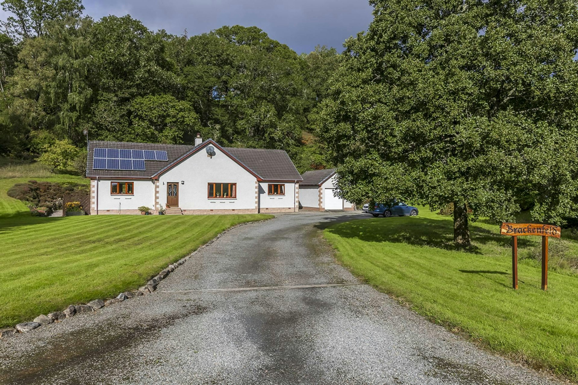 Brackenfield, Fort Augustus, PH32 4BN