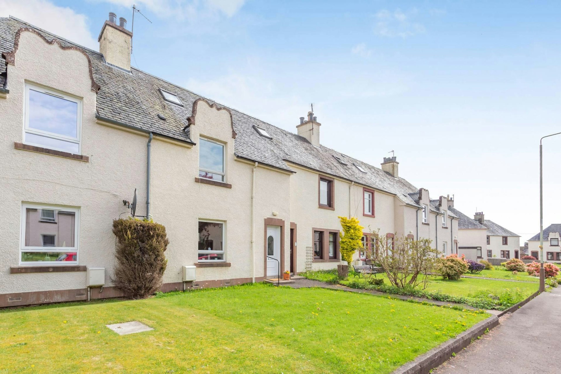 5 Parkside Road, Alyth, PH11 8BX