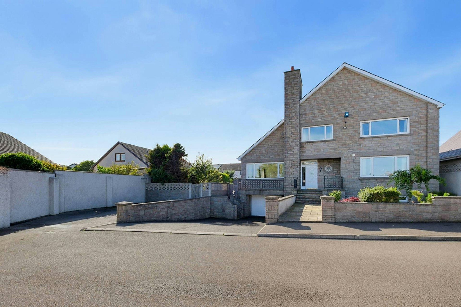 12 Mile End Place, Peterhead, AB42 2UW