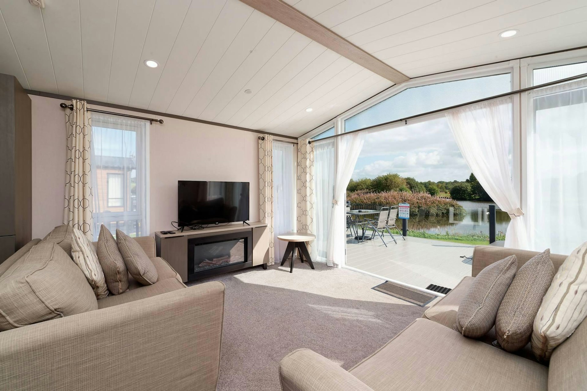 Lakewood Lodge Westlands Country Park, Annan, DG12 6RS