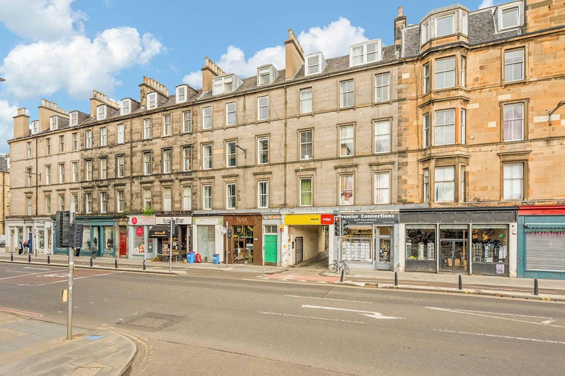 44/6 Haymarket Terrace, West End, Edinburgh, EH12 5LA