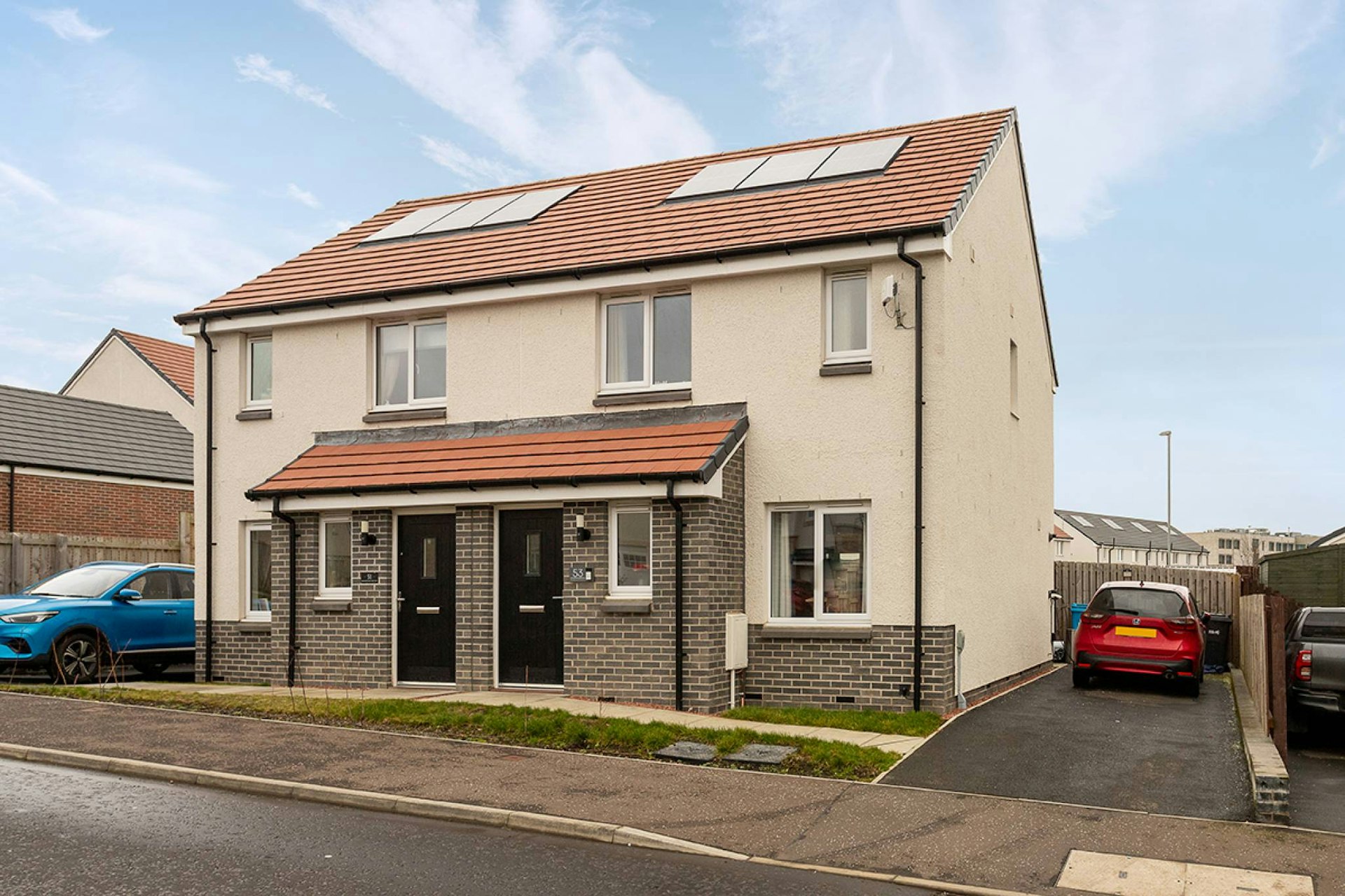 53 Woodpecker Crescent, Dunfermline, KY11 8QB