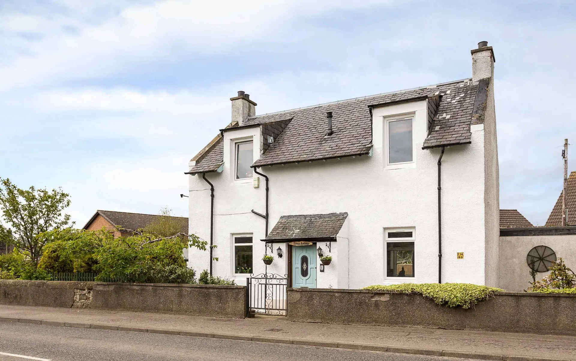 Abden Cottage, 1 Kirkcaldy Road, Kinghorn, KY3… McEwan Fraser Legal