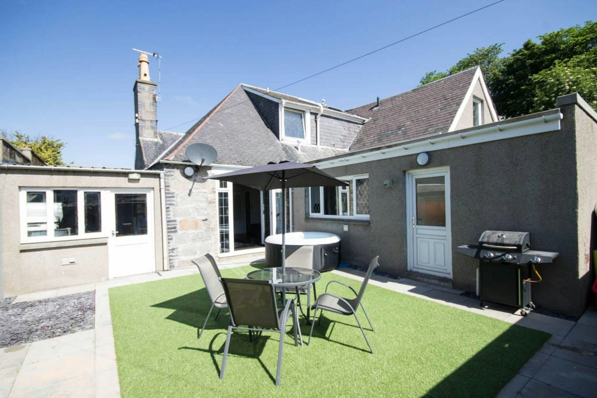 6 Fonthill Gardens East, Ferryhill, Aberdeen,… McEwan Fraser Legal