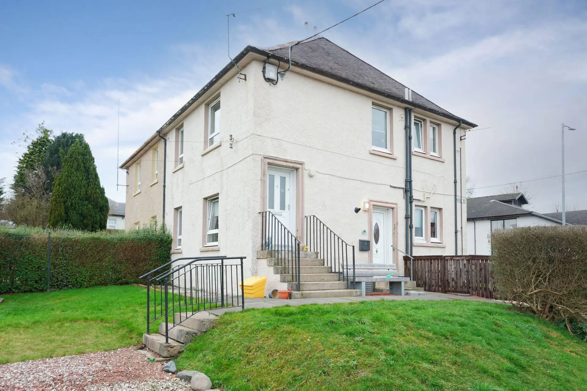 4 West Road, Torrance, Glasgow, G64 4DE McEwan Fraser Legal