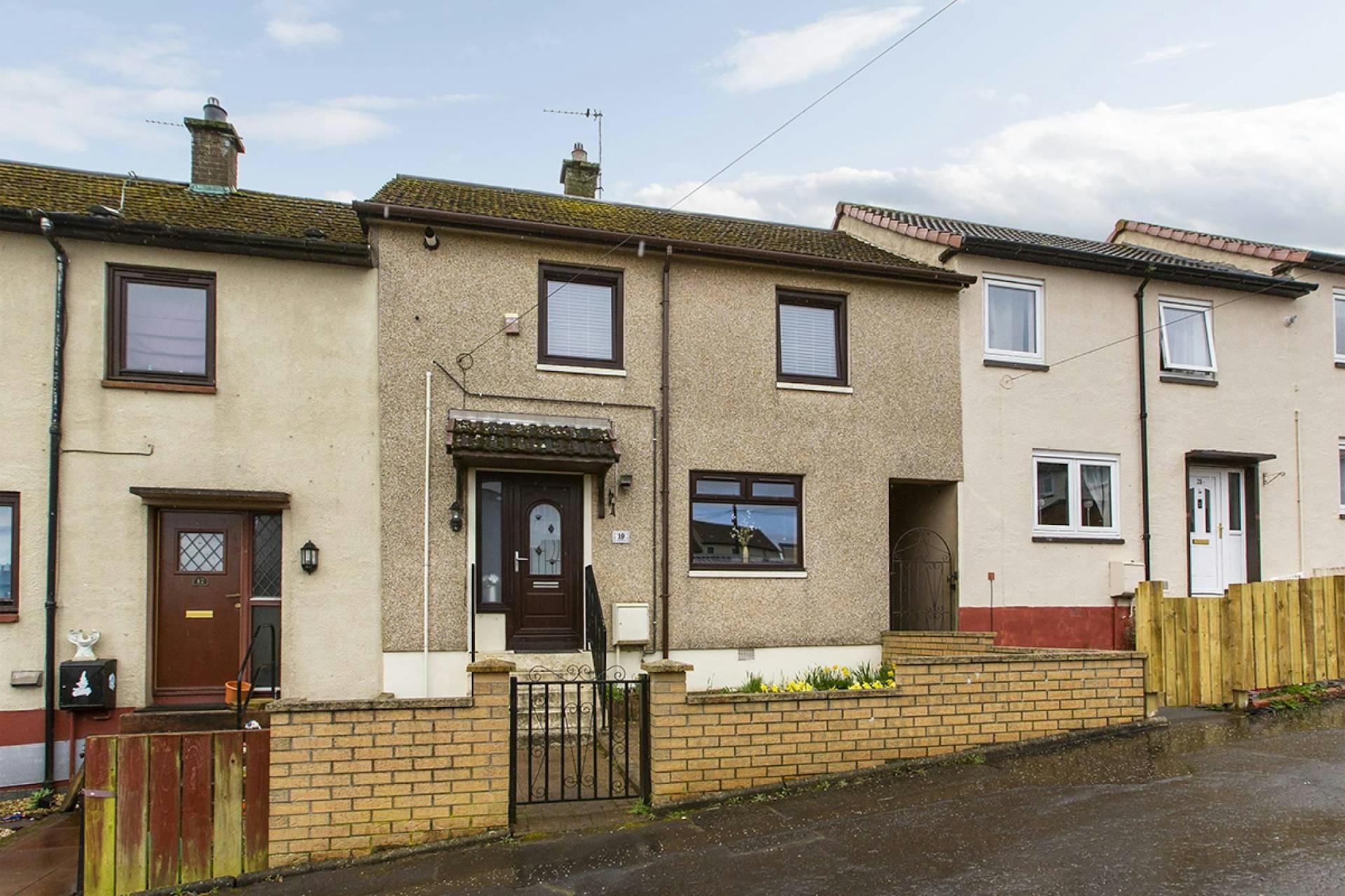 19 Seamark Place, Ballingry, Lochgelly, KY5 8PY McEwan Fraser Legal