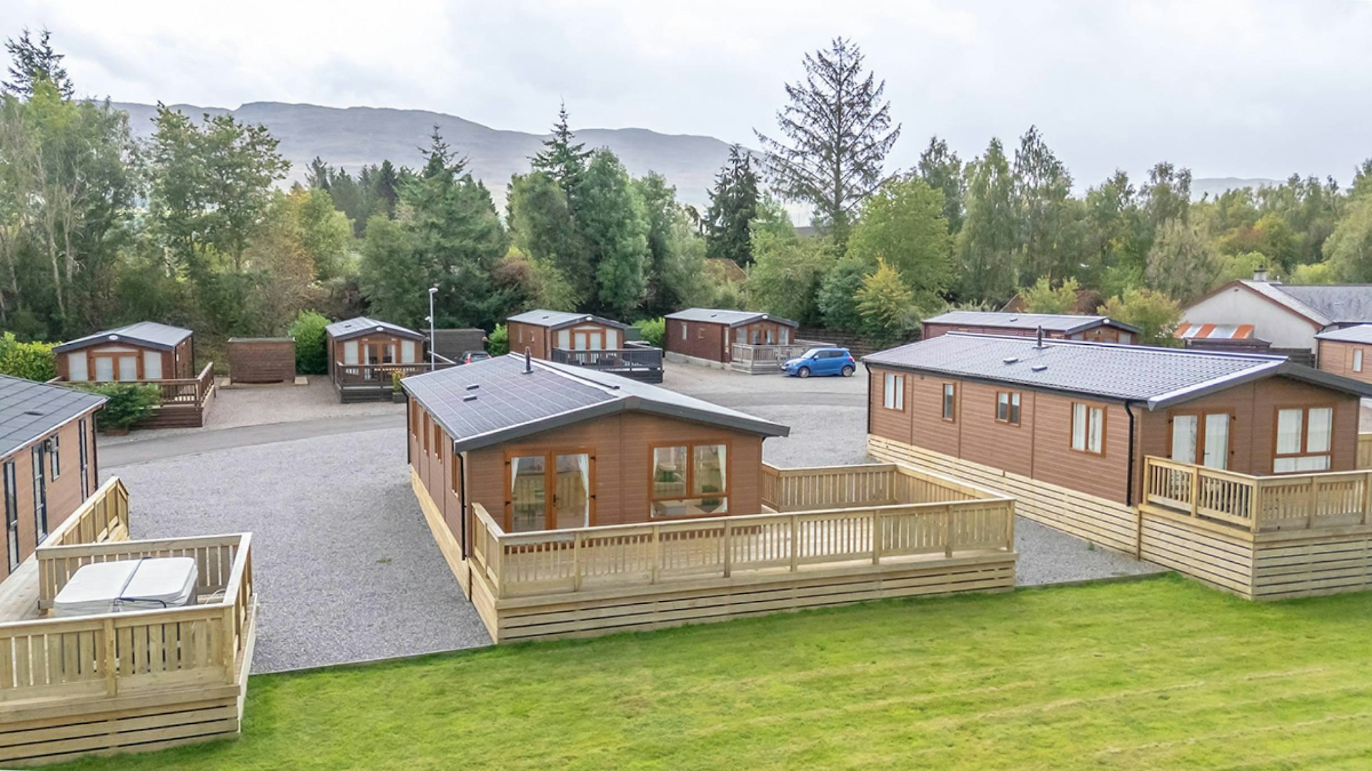 Lodge 21 Loch Ness Highland Retreat, Fort Augustus, PH32 4DS