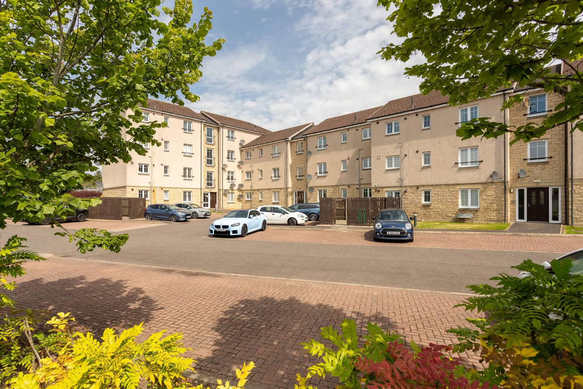 Flat C 3 Balfour Gardens, Glenrothes, KY6 2NJ | McEwan Fraser Legal