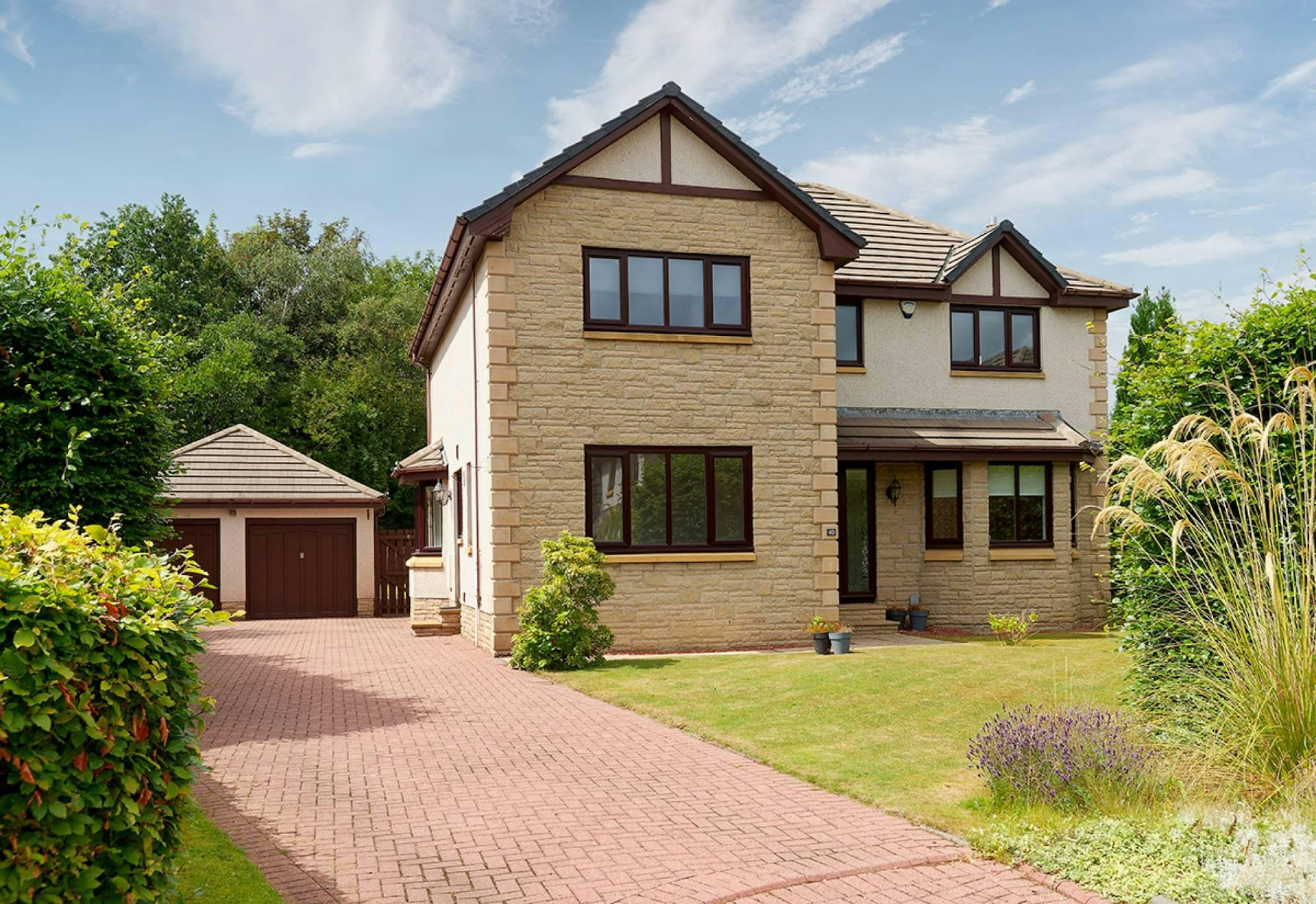 40 Eskfield Grove, Eskbank, Dalkeith, EH22 3FA