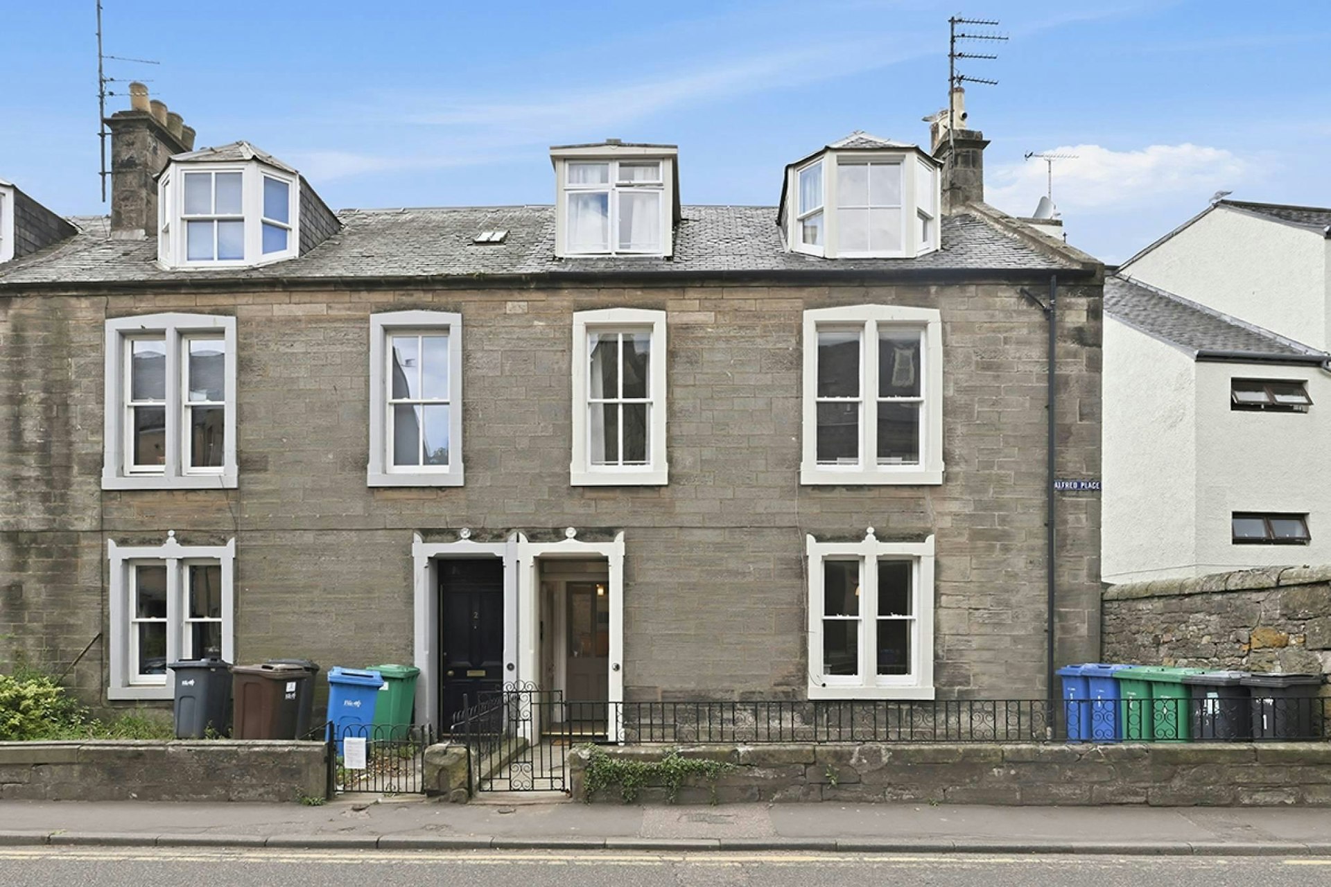 Lower Flat, 1 Alfred Place, St Andrews, KY16 9XG