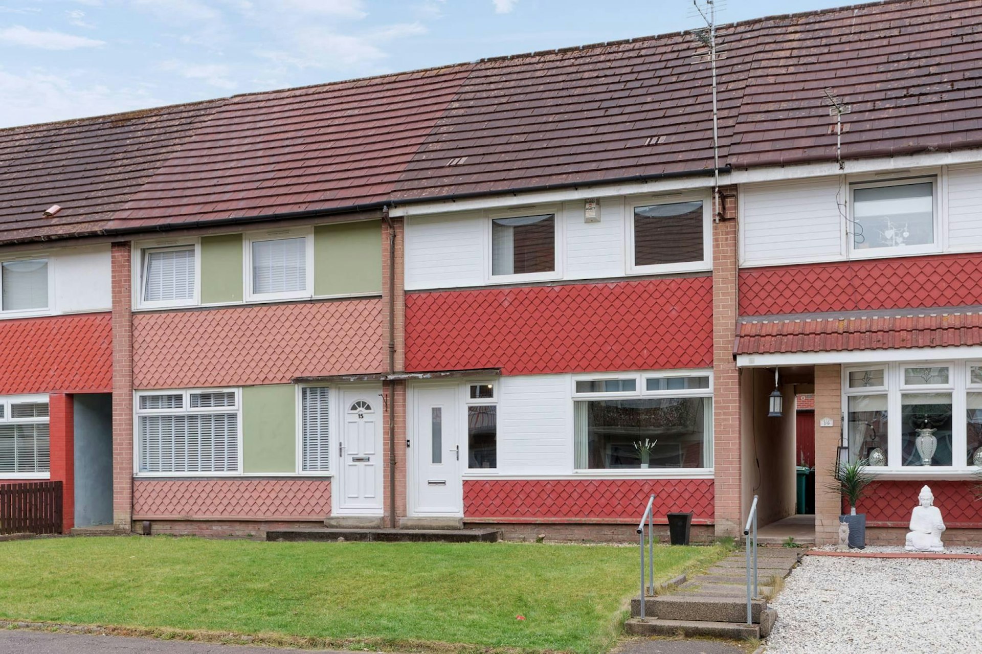 17 Clarendon Road, Netherton, Wishaw, ML2 0AW
