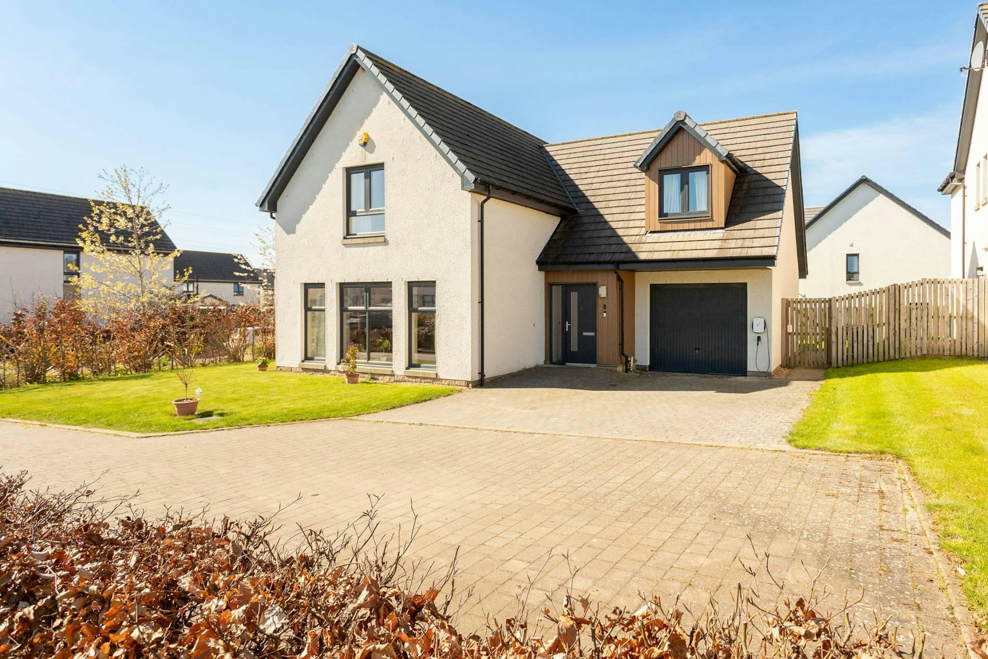 8 Strathgray Road, Dundee, DD2 5GQ