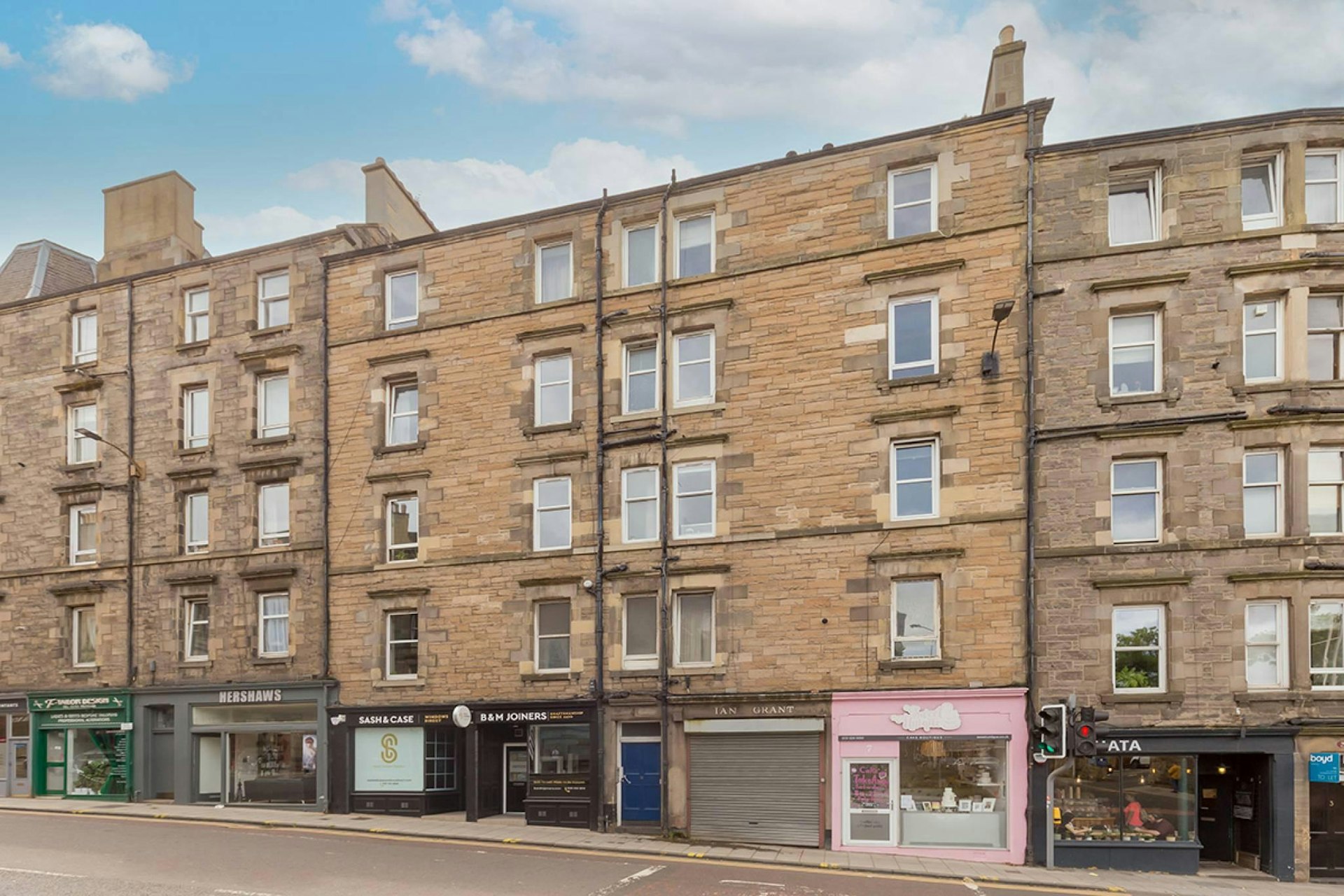 11/4 Rodney Street, Canonmills, Edinburgh, EH7 4EN
