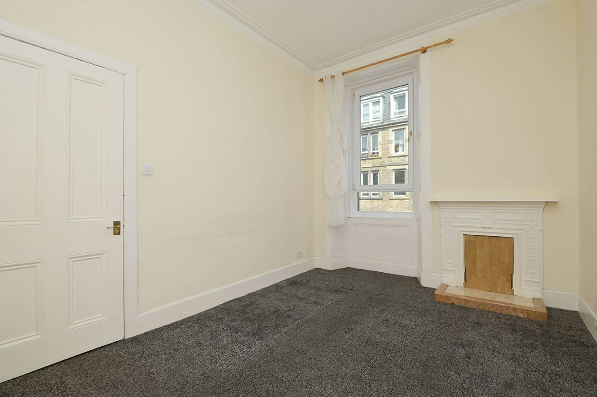 2F2 6 Drum Terrace, Edinburgh, EH7 5NB