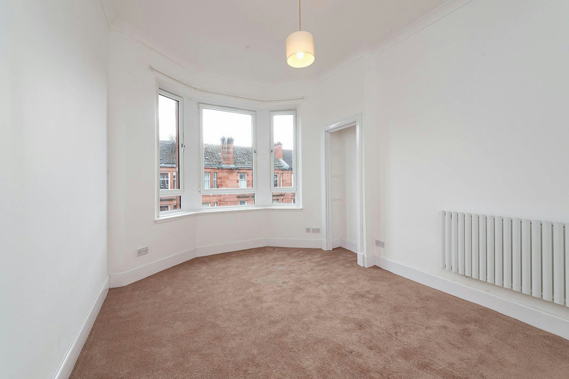 3/2 67 Calder Street, Glasgow, G42 7RR