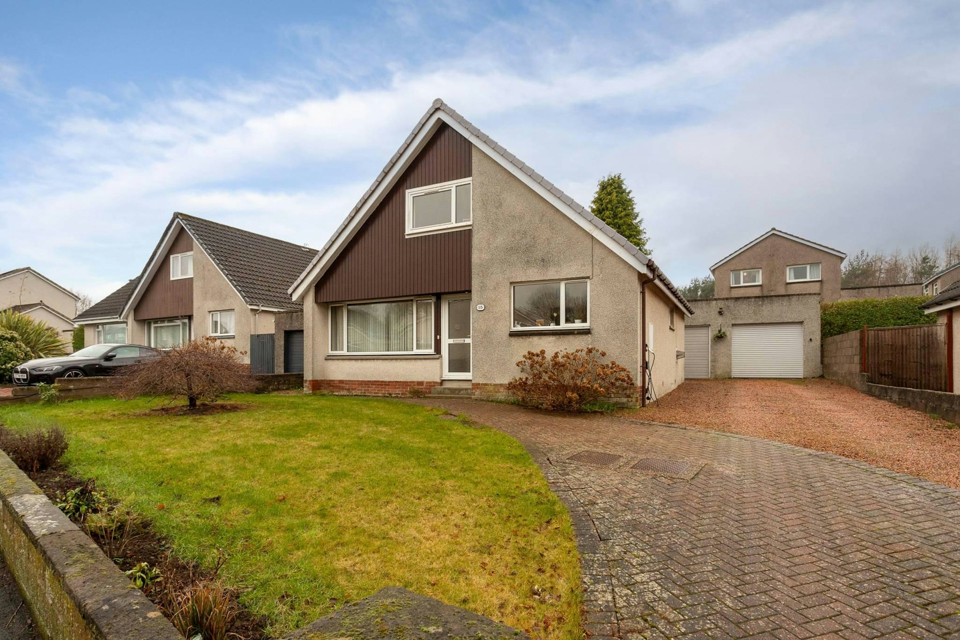 15 Lochinver Crescent, Dundee, DD2 4UG