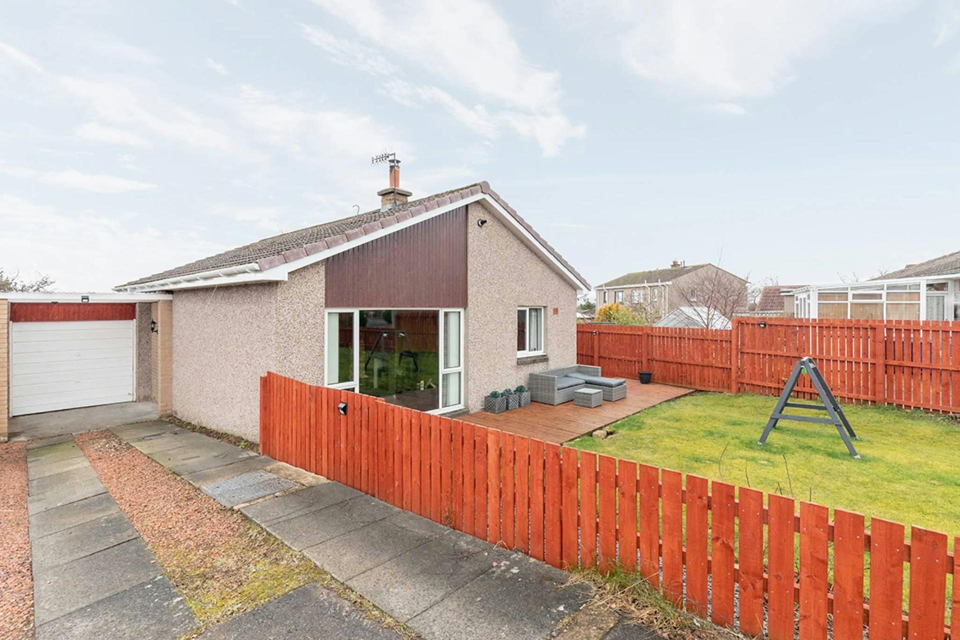 4 Mauricewood Grove, , Penicuik, EH26 0BN McEwan Fraser Legal