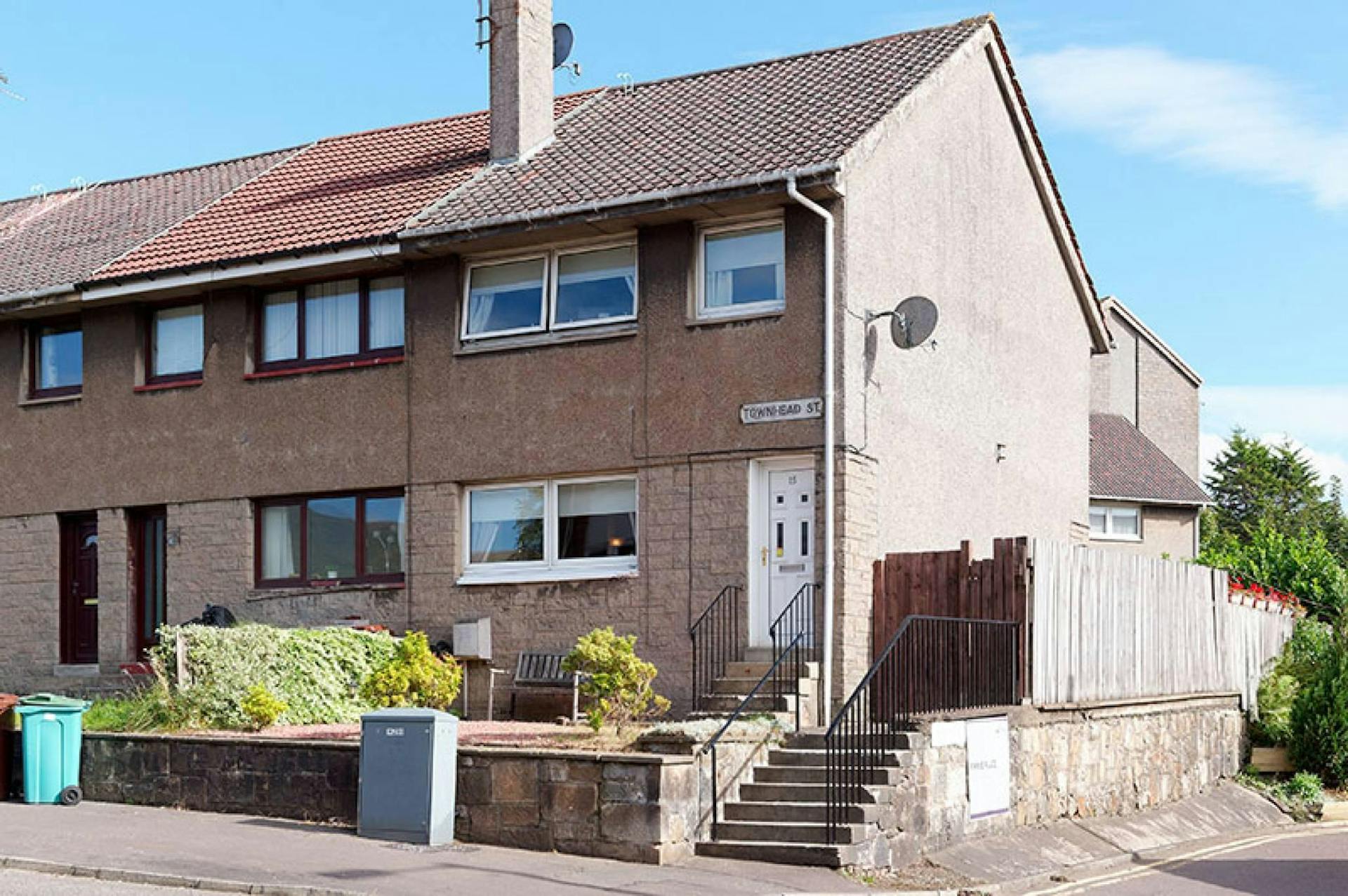 15 Townhead Street, Kilsyth, Glasgow, G65 0JU McEwan Fraser Legal