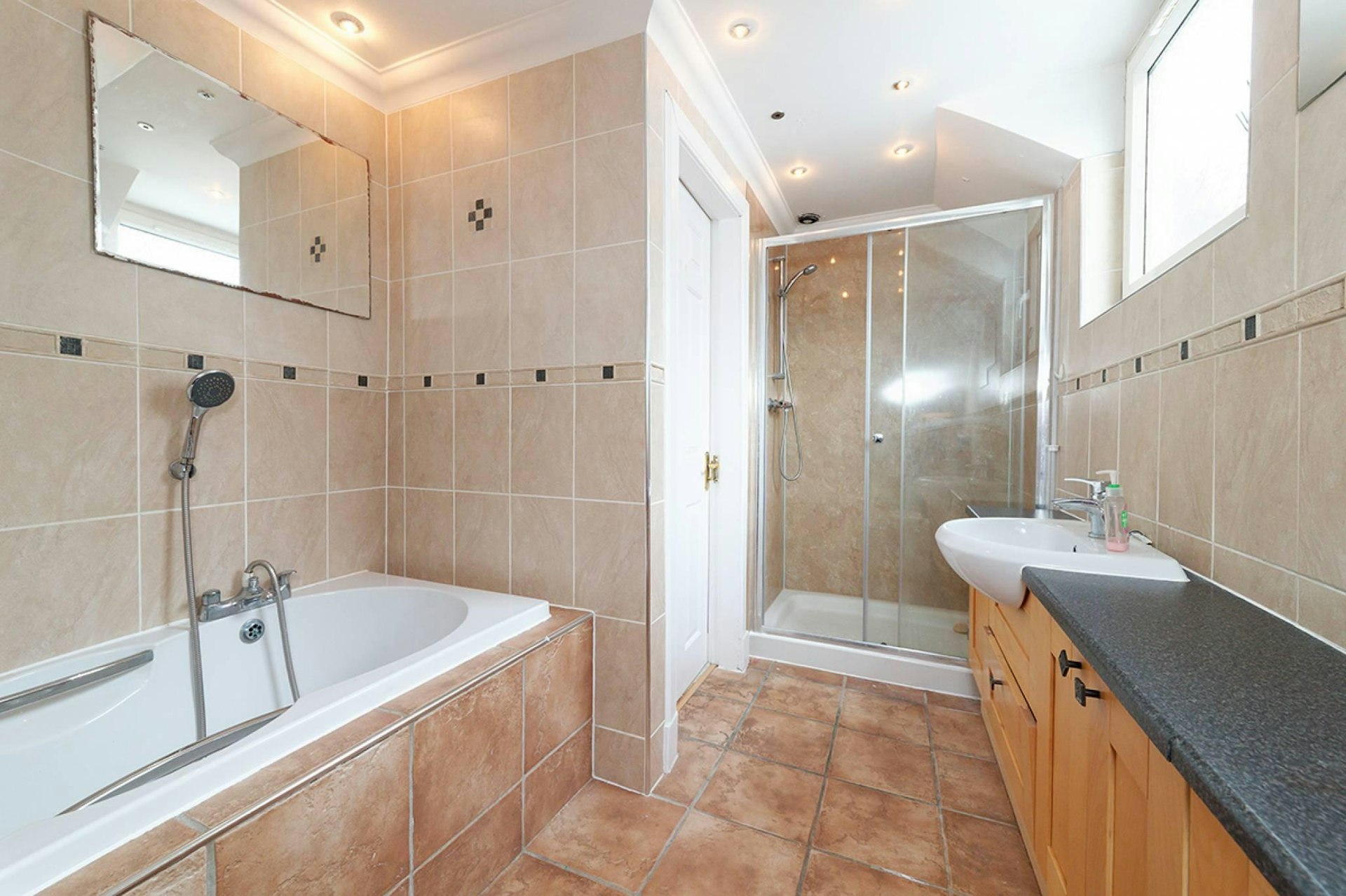 25 Cardross Road, Brucehill, Dumbarton, G82 4JE McEwan Fraser Legal