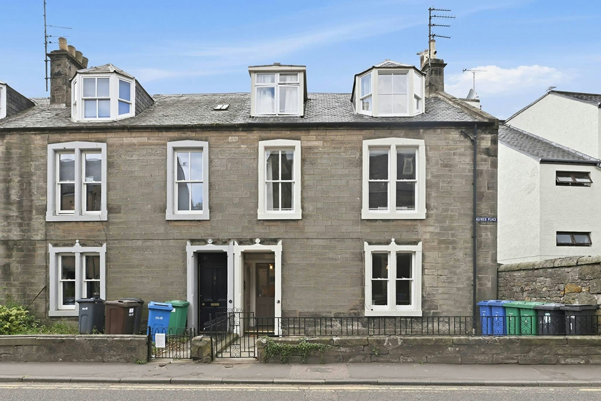 1 Alfred Place, St Andrews, KY16 9XG