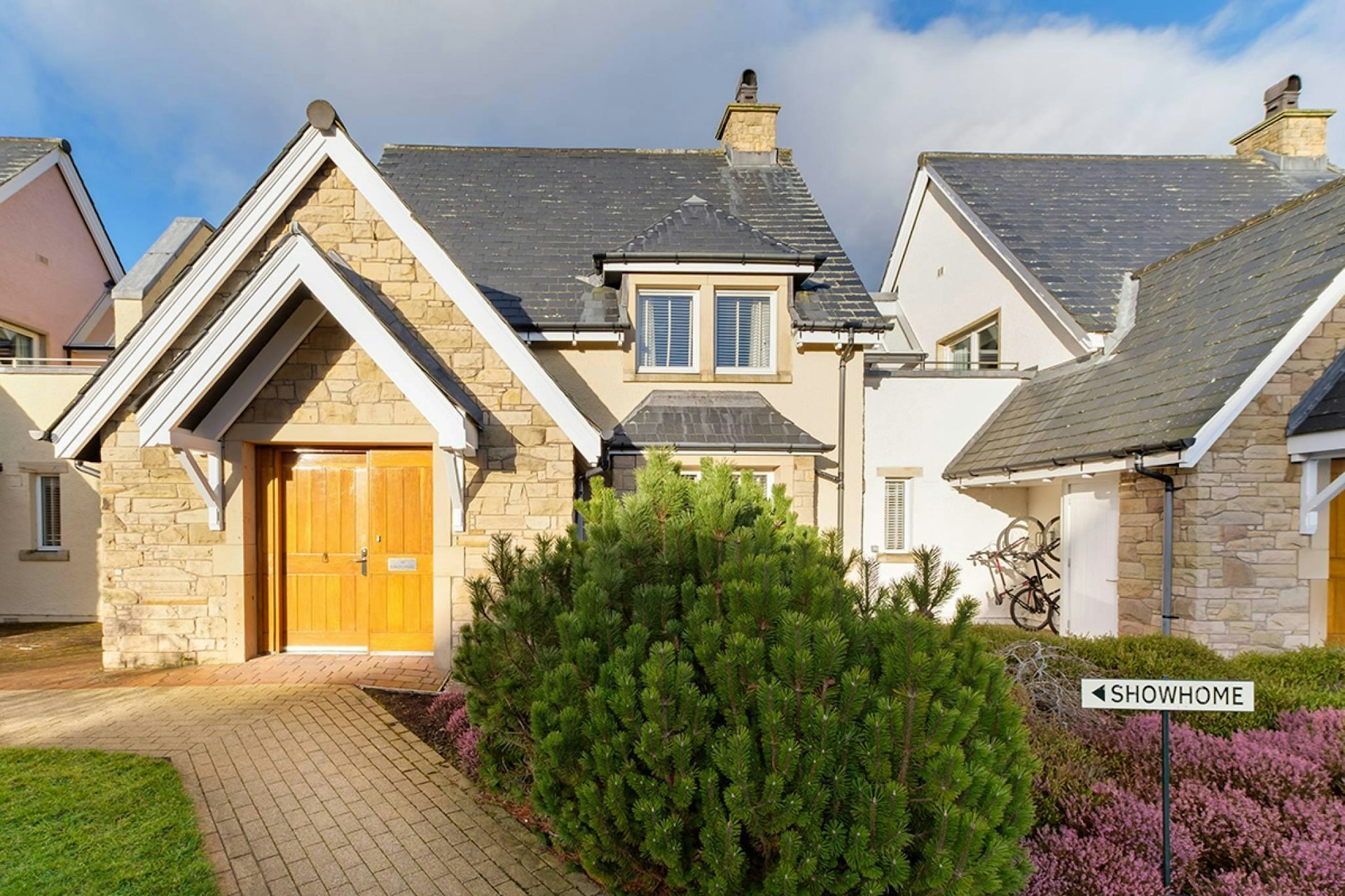 Week 11 Drum-ra, Glenmor, Auchterarder, PH3 1NE