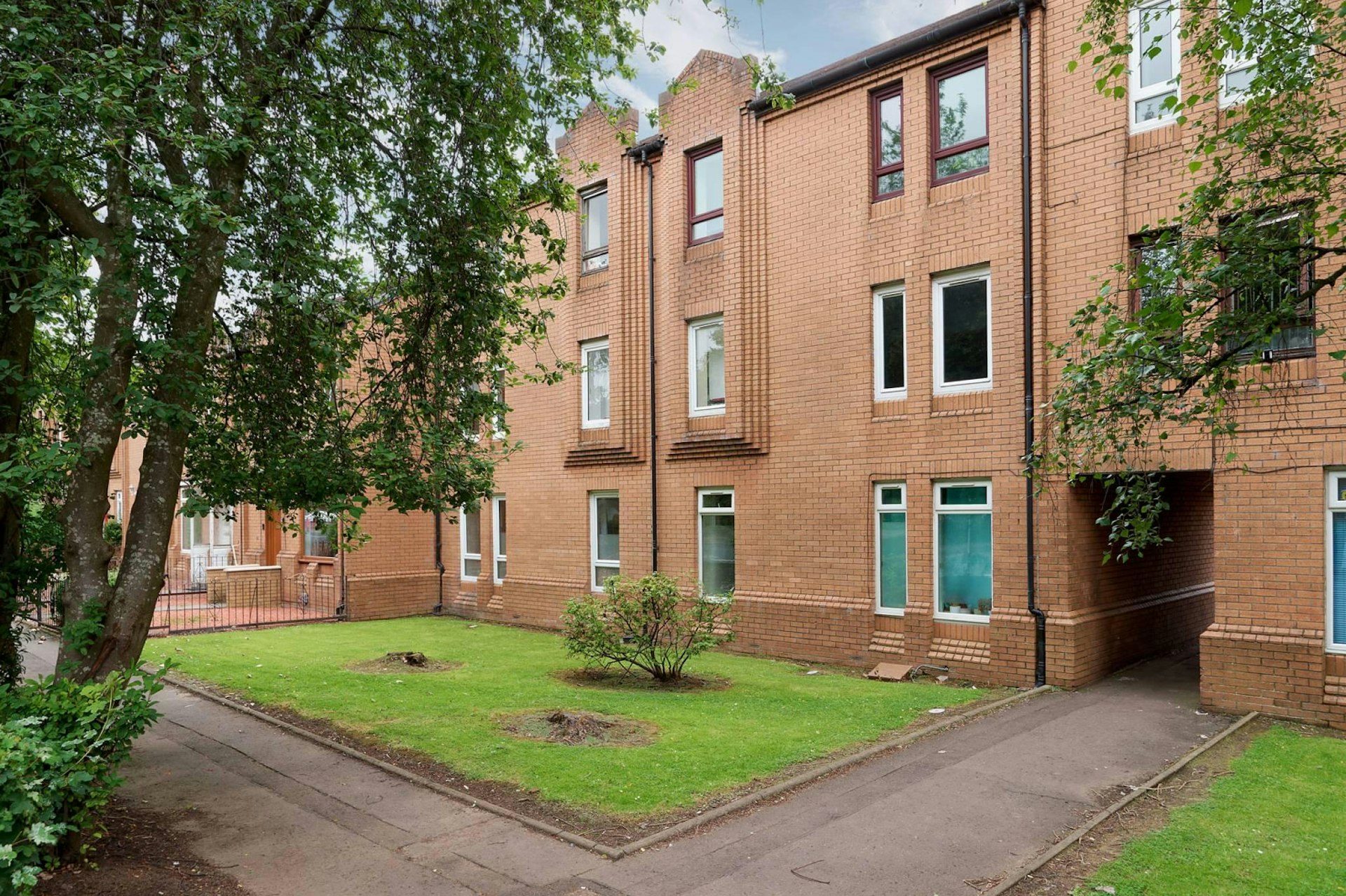 Flat 0/2, 5 Abercromby Drive, Glasgow, G40 2HW