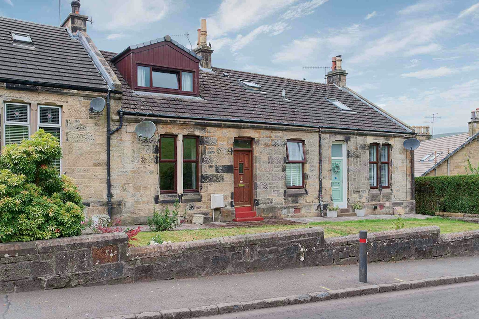 3 Barhill Cottages, Main Street, Twechar, Kilsyth, G65 9QH